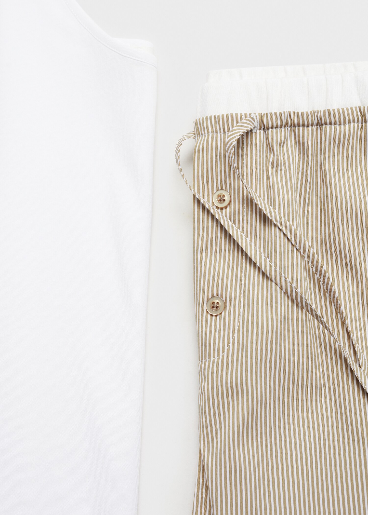 Pyjama-Hose mit Streifen und elastischem Detail - Detail des Artikels 0