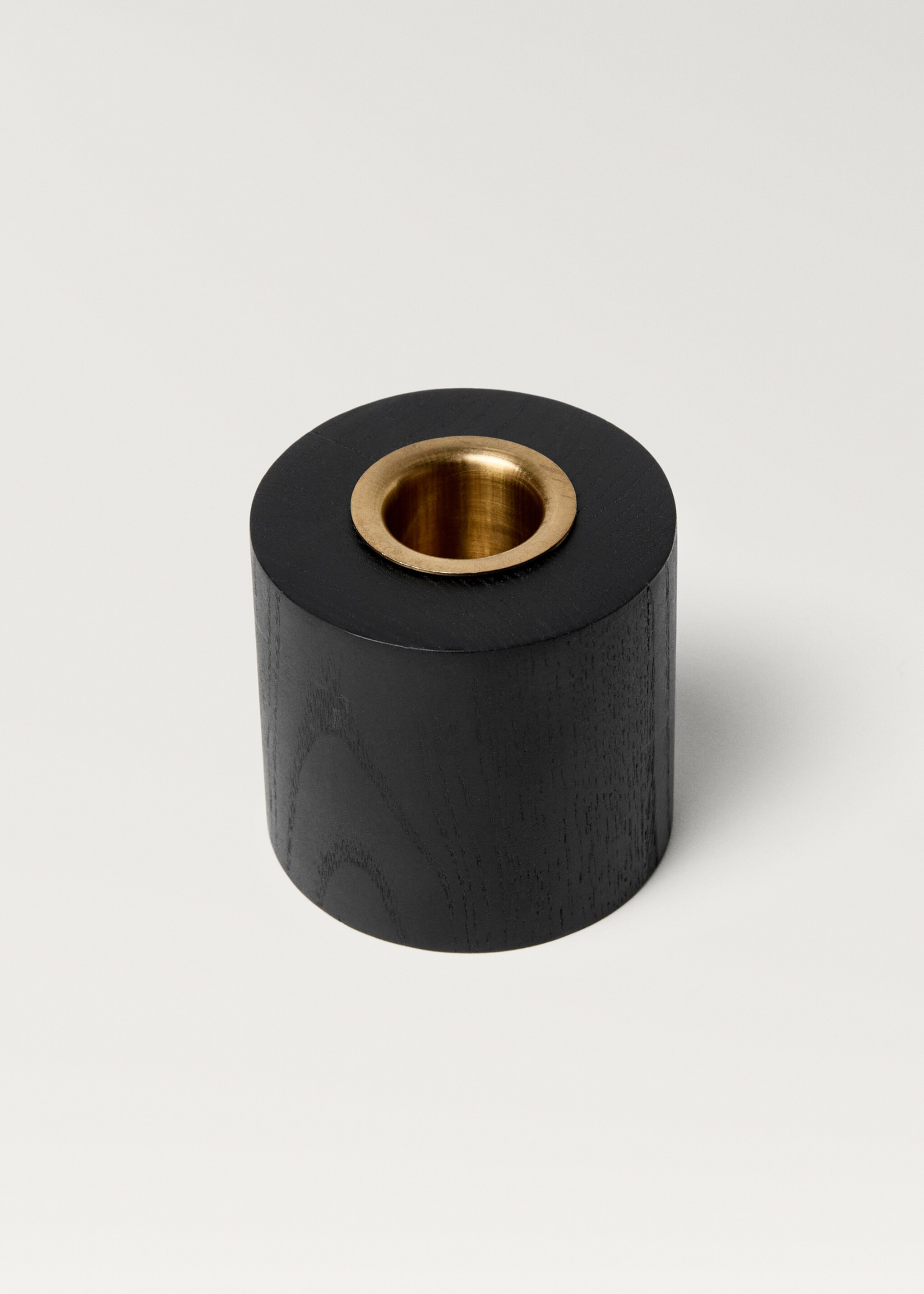 Cylindrical wooden candleholder - Szczegóły artykułu 1