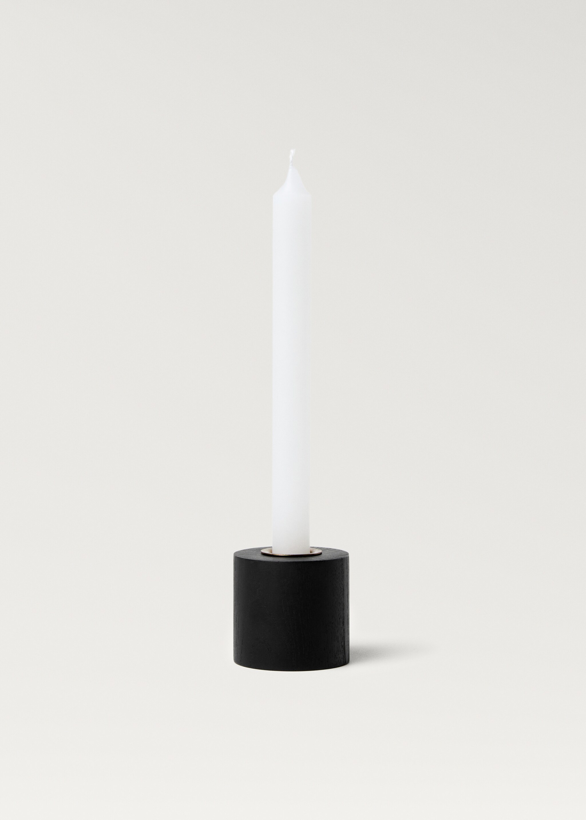 Cylindrical wooden candleholder - Szczegóły artykułu 3