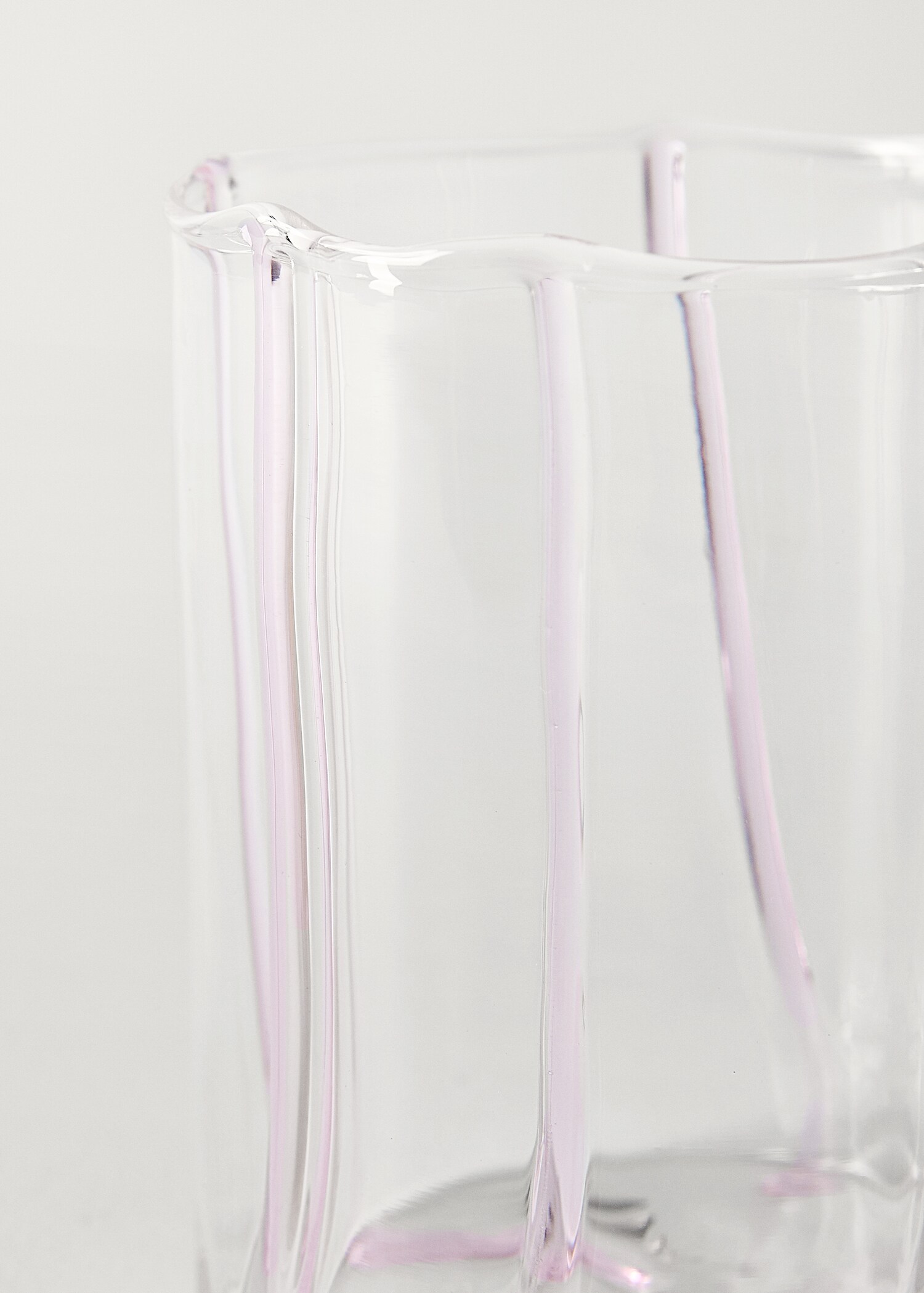 Borosilicate glass with coloured lines - Details of the article 1
