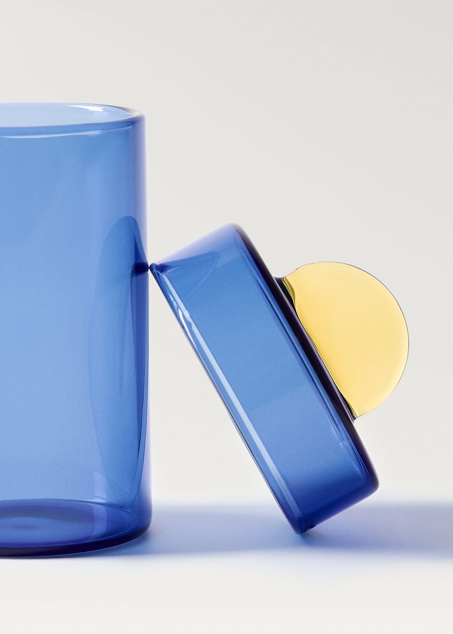 Coloured borosilicate pot - Details of the article 2
