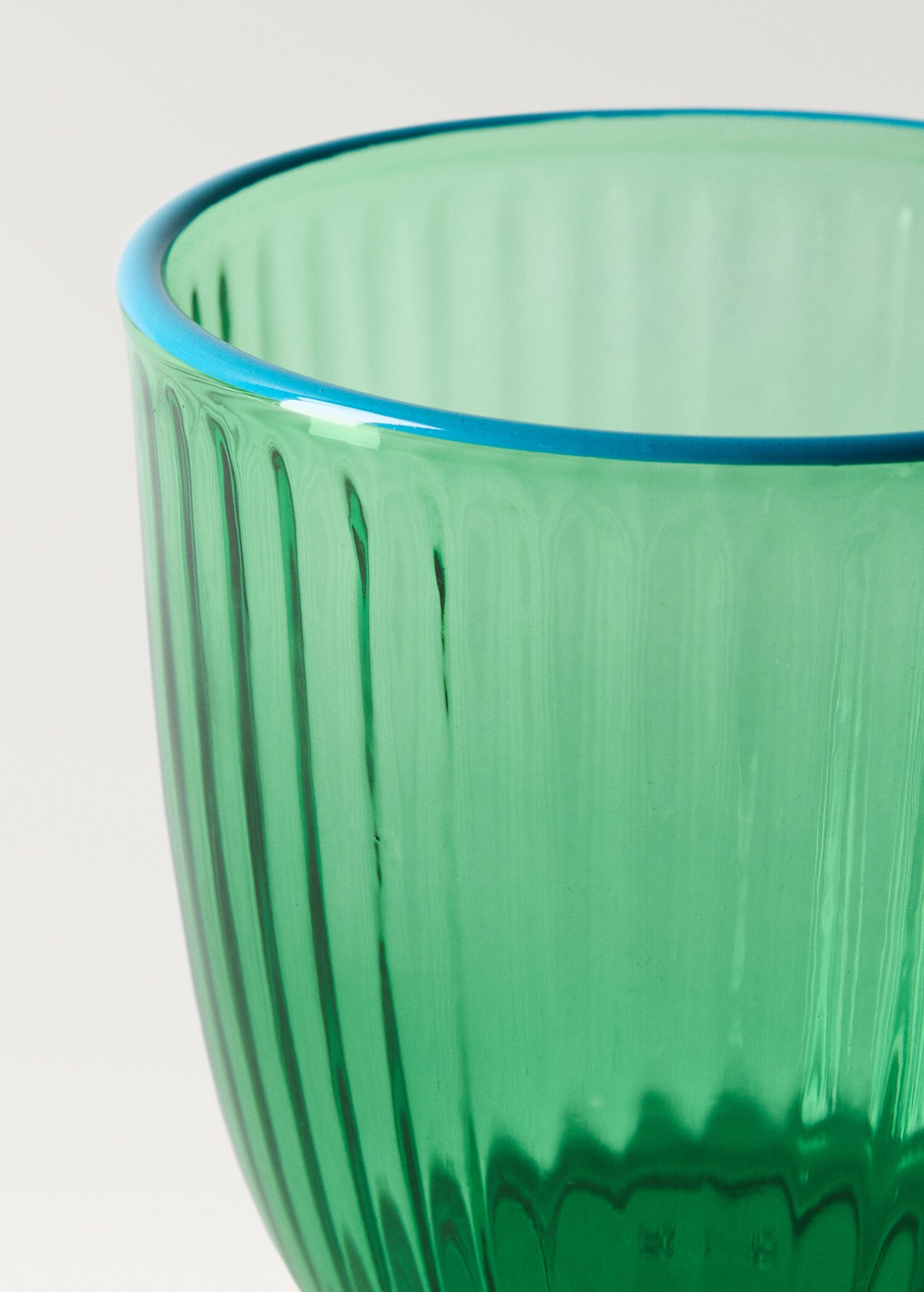 Tweekleurig glas met streepjestextuur - Detail van het artikel 1