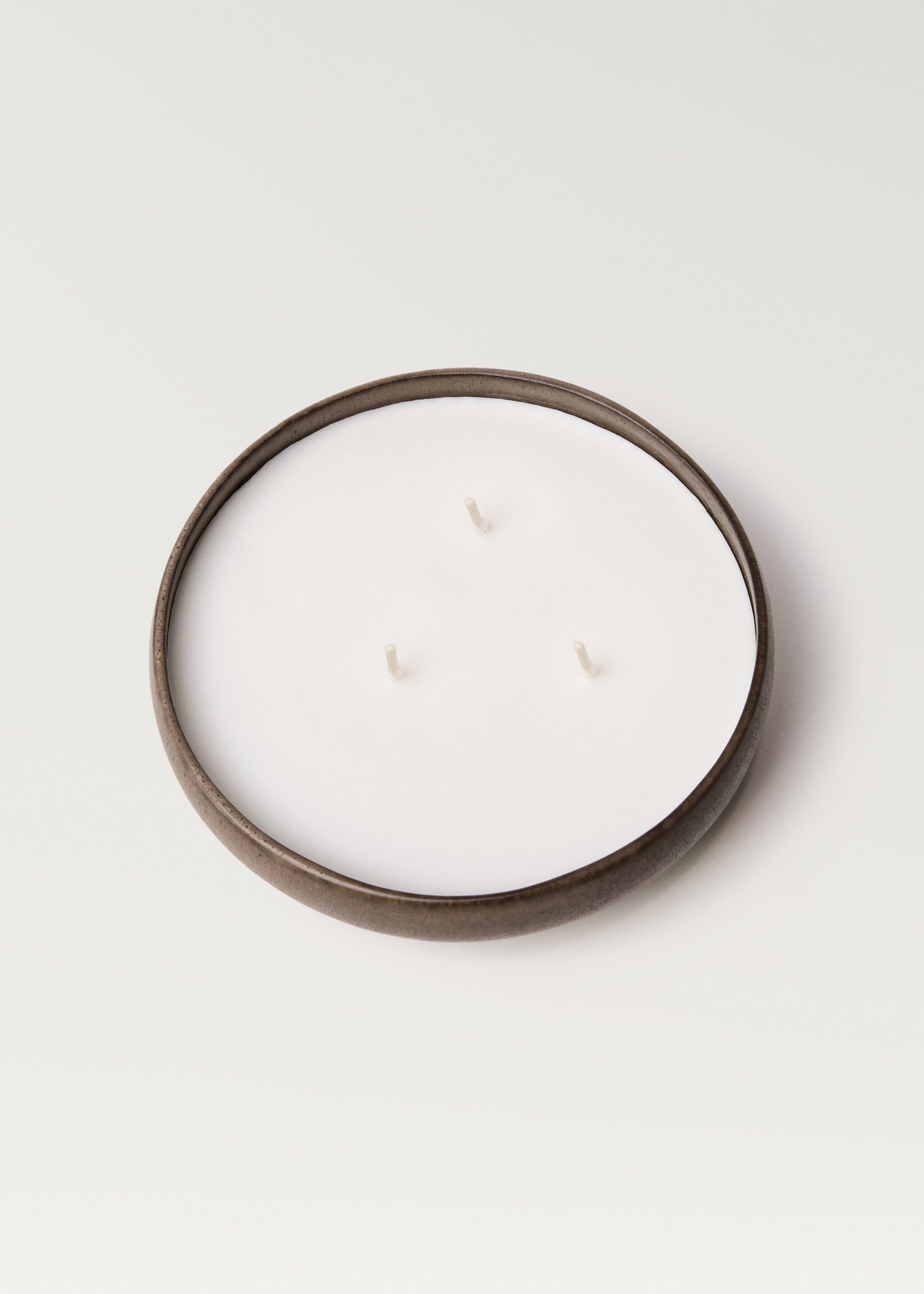 Large wax candle - Details of the article 1