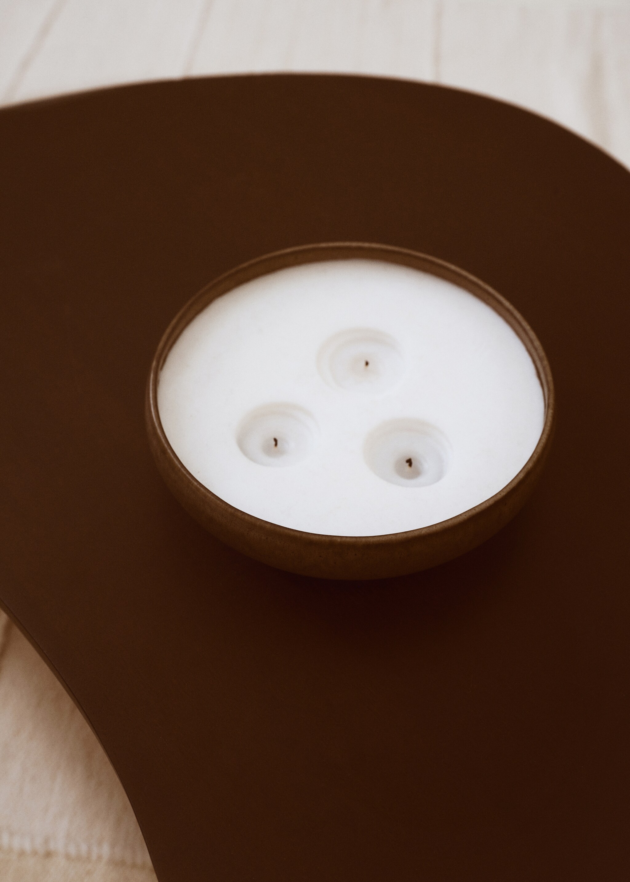 Large wax candle - Details of the article 6