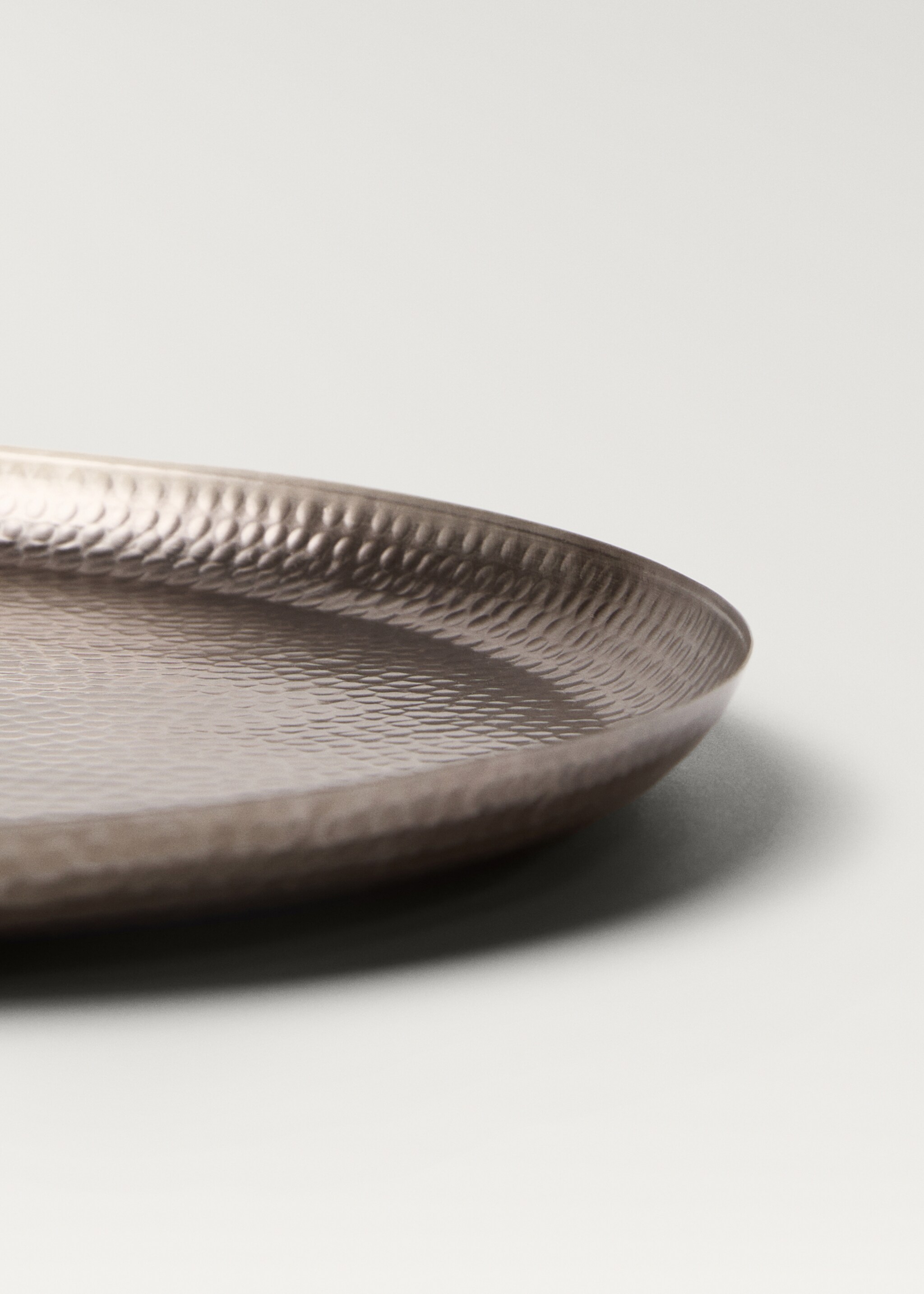 Large hammered metal tray - Details of the article 1