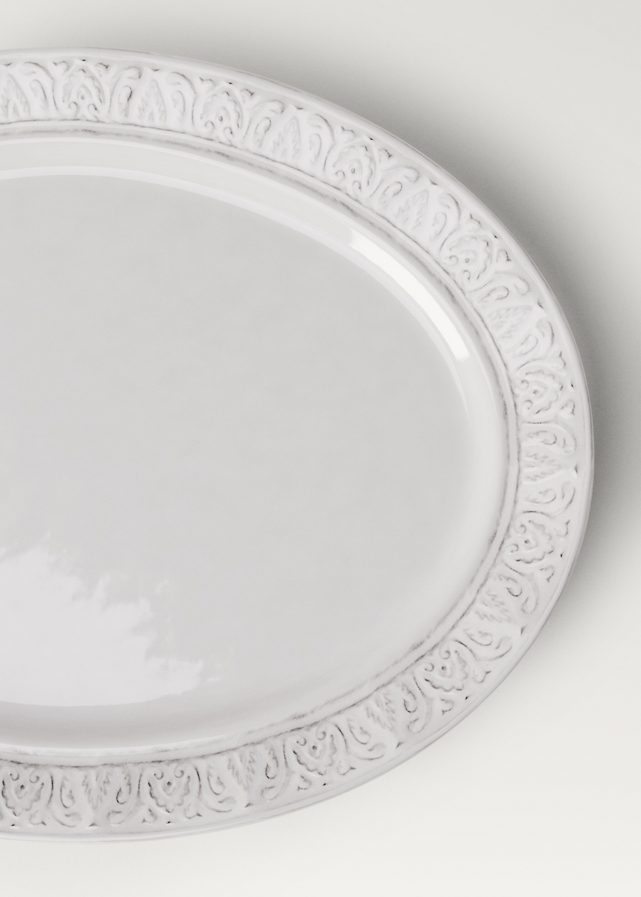 Stoneware decorative border tray - Details of the article 1