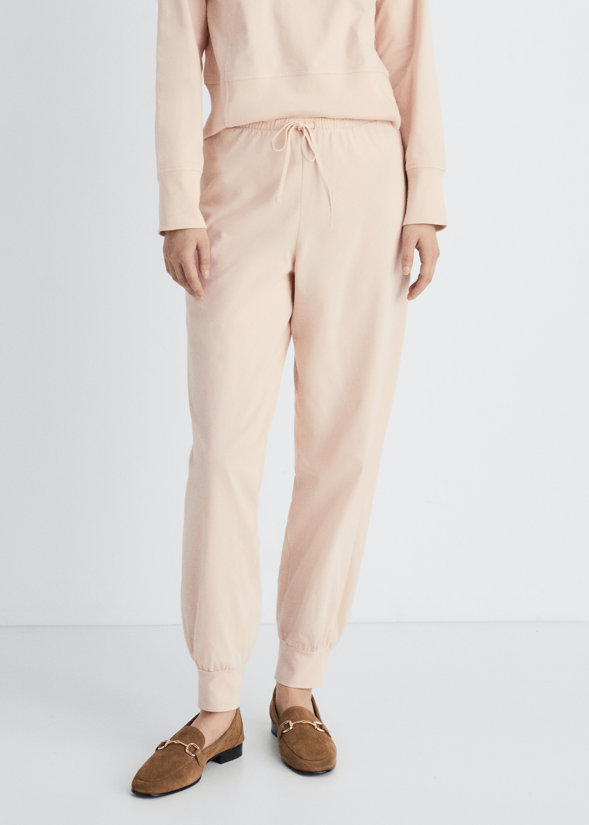 Cotton trousers with soft finish - Medium plane, Salmon. Ref: 87072971-00.