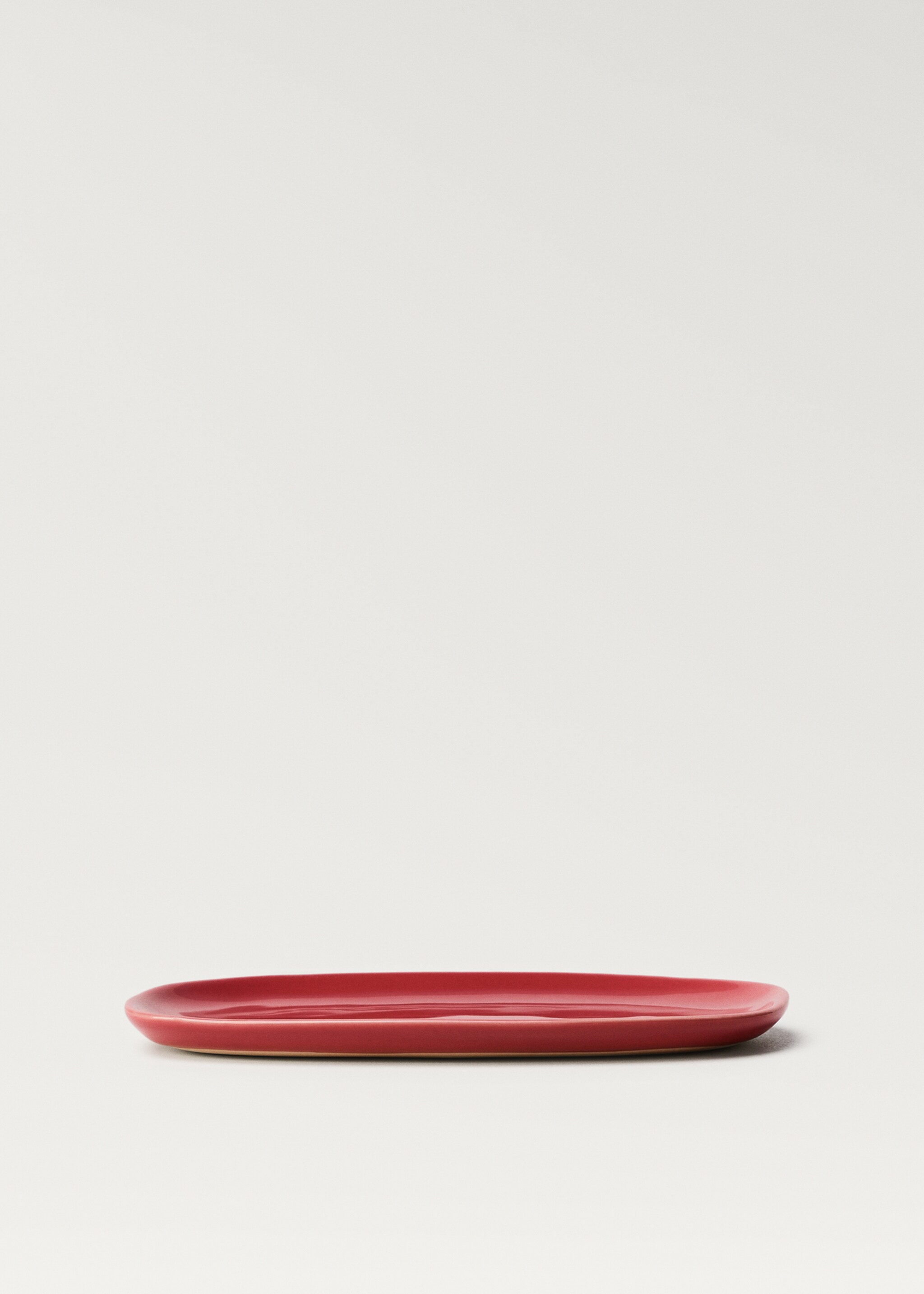 Medium stoneware serving dish with plain design - Details of the article 1