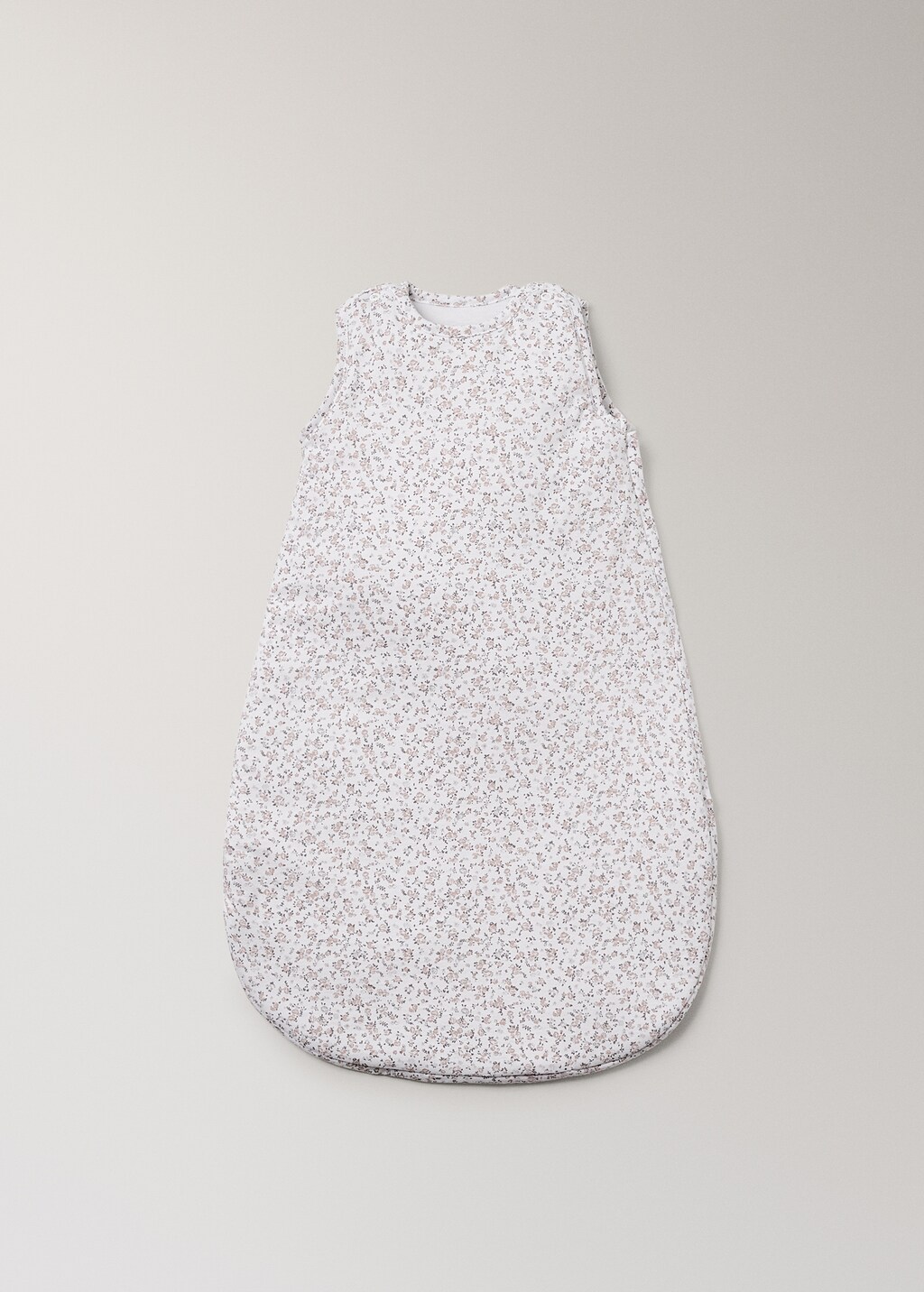 Baby sleeping bag with mini-flower print