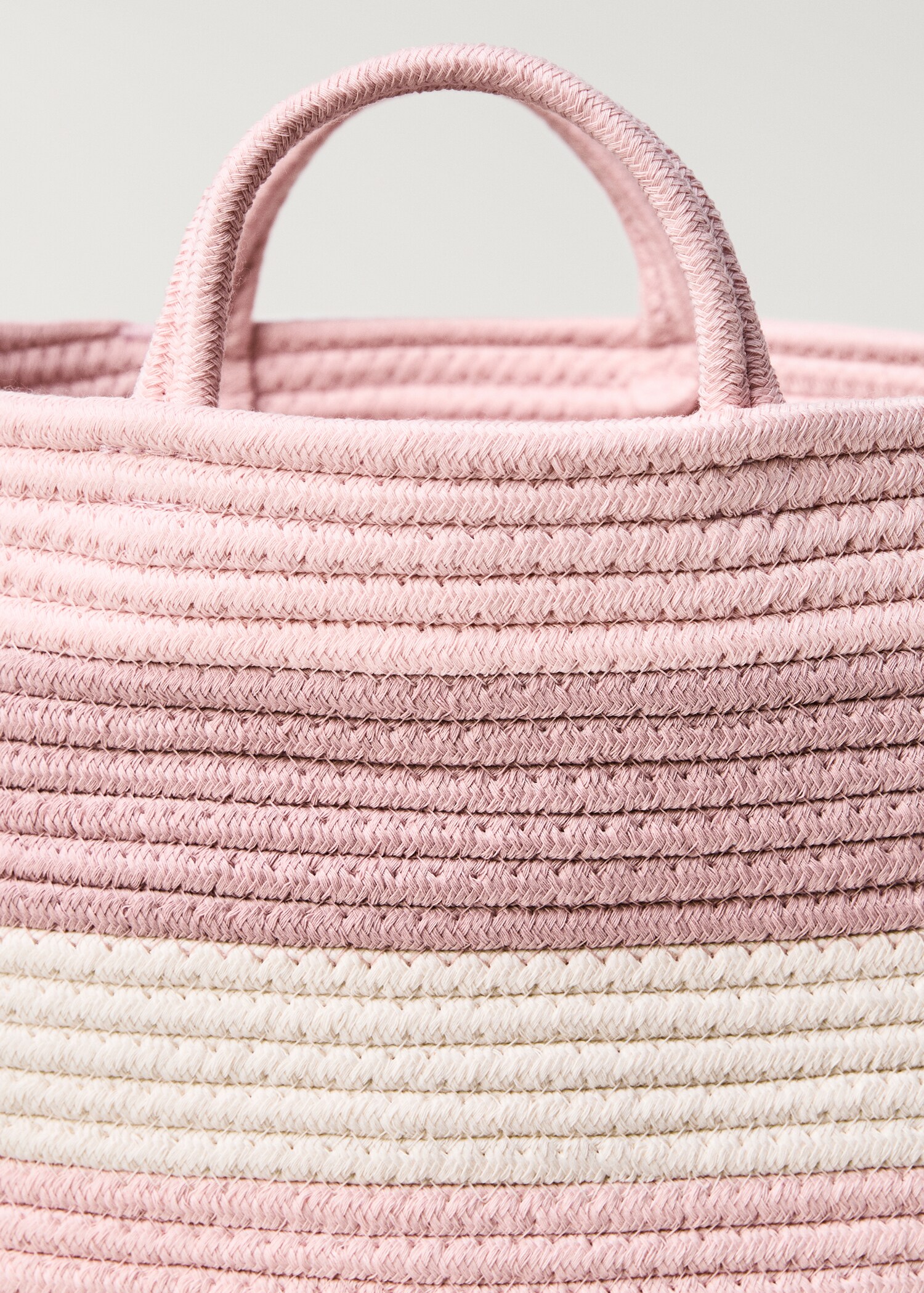 Large striped double-handle children's basket - Details of the article 2