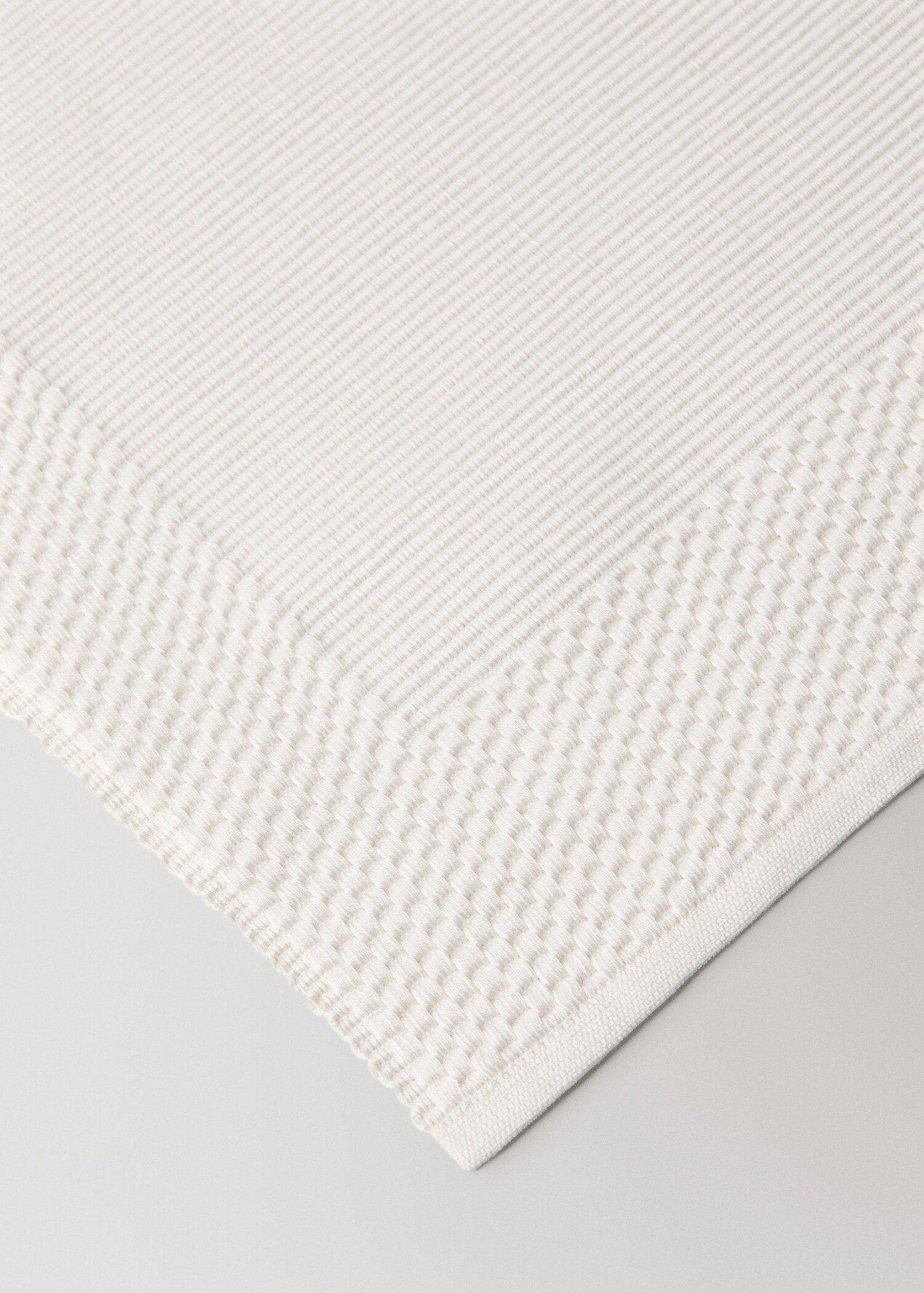 Cadre rayé Savoy multicolore | Little Fish Co | Bref Cadre rayé Savoy multicolore | Little Fish Co | Bref