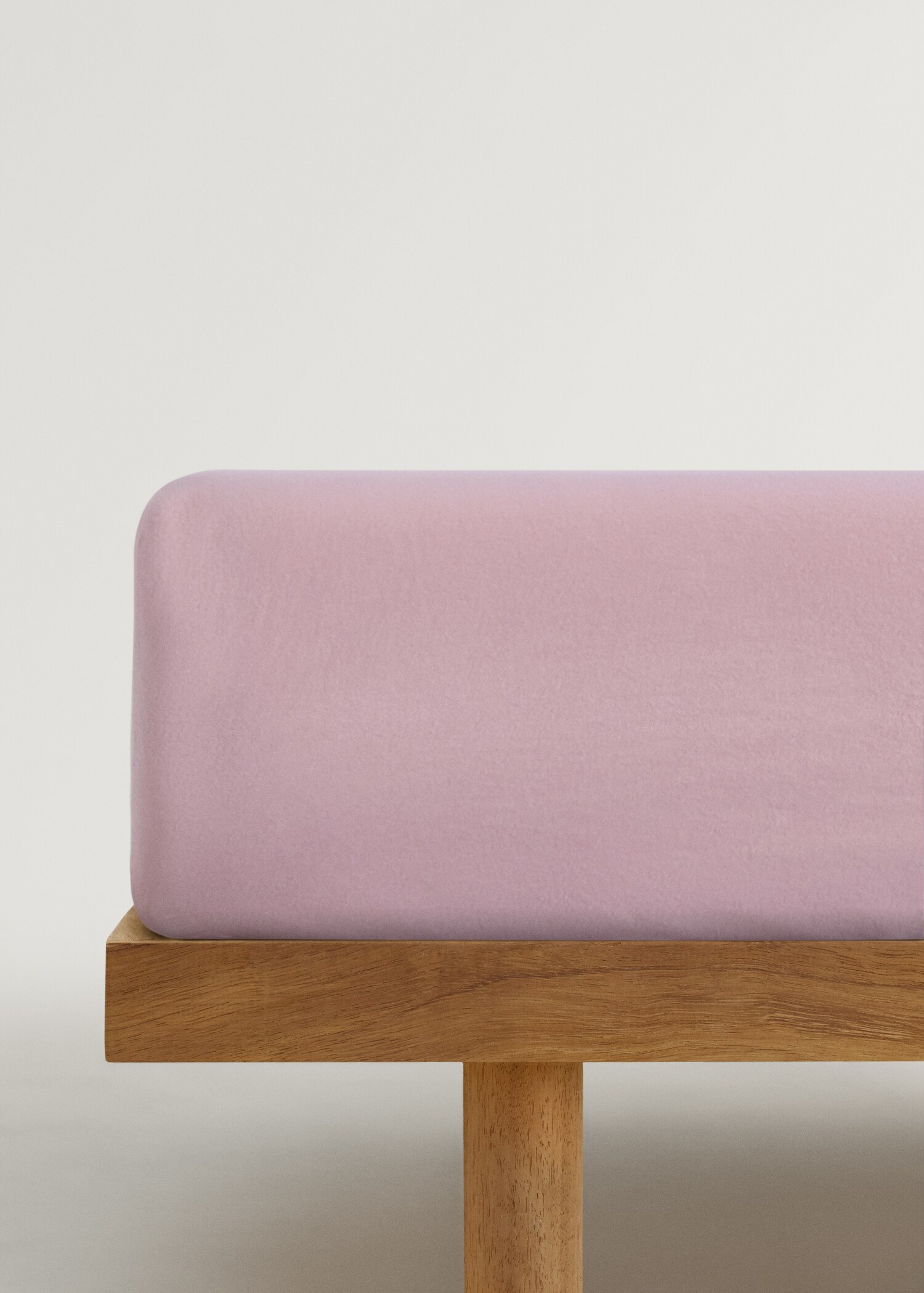 Washed cotton double-stitched fitted sheet for cot - Article without model