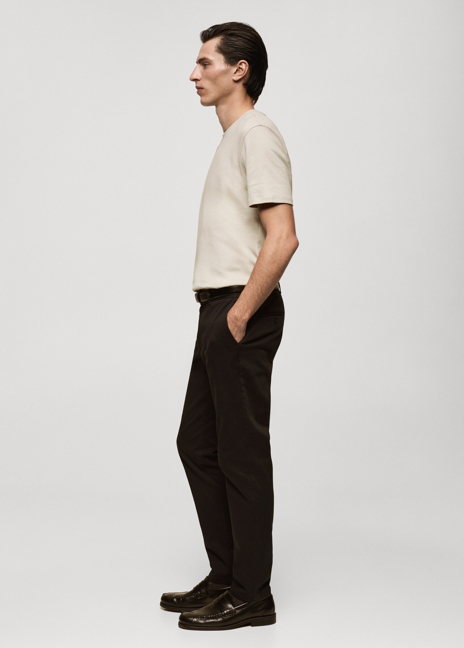 Medium weight regular fit T-shirt - Details of the article 2
