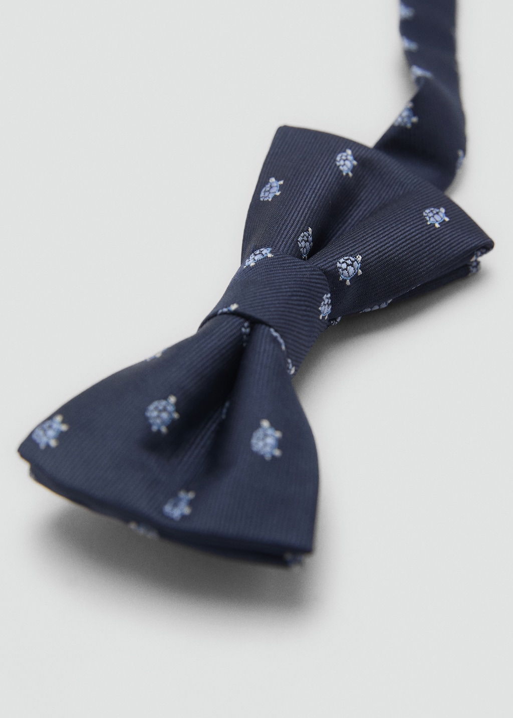 Printed bow tie