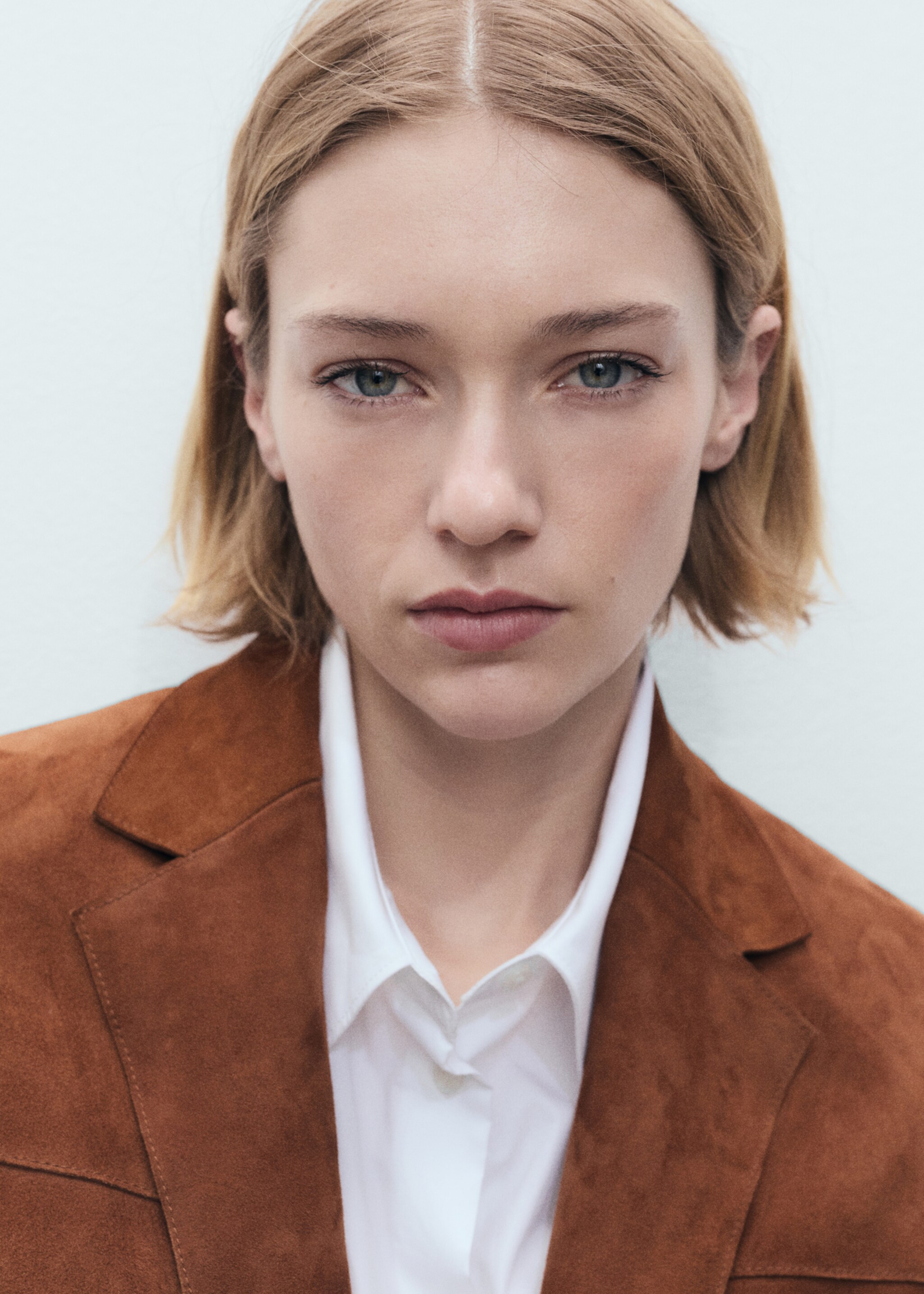 Straight suede jacket - Details of the article 1