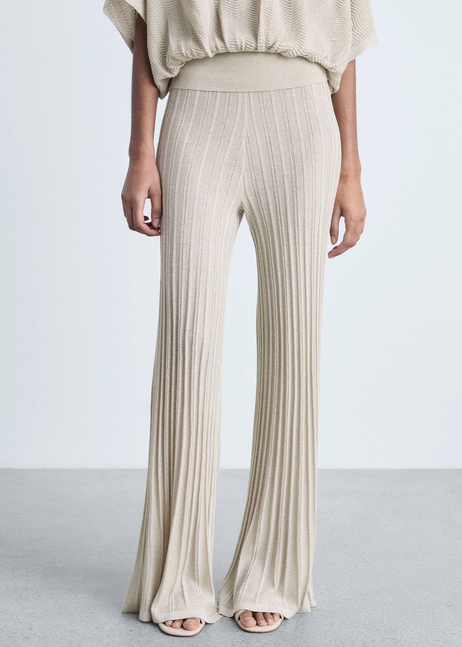 Flared knitted pants - Medium plane