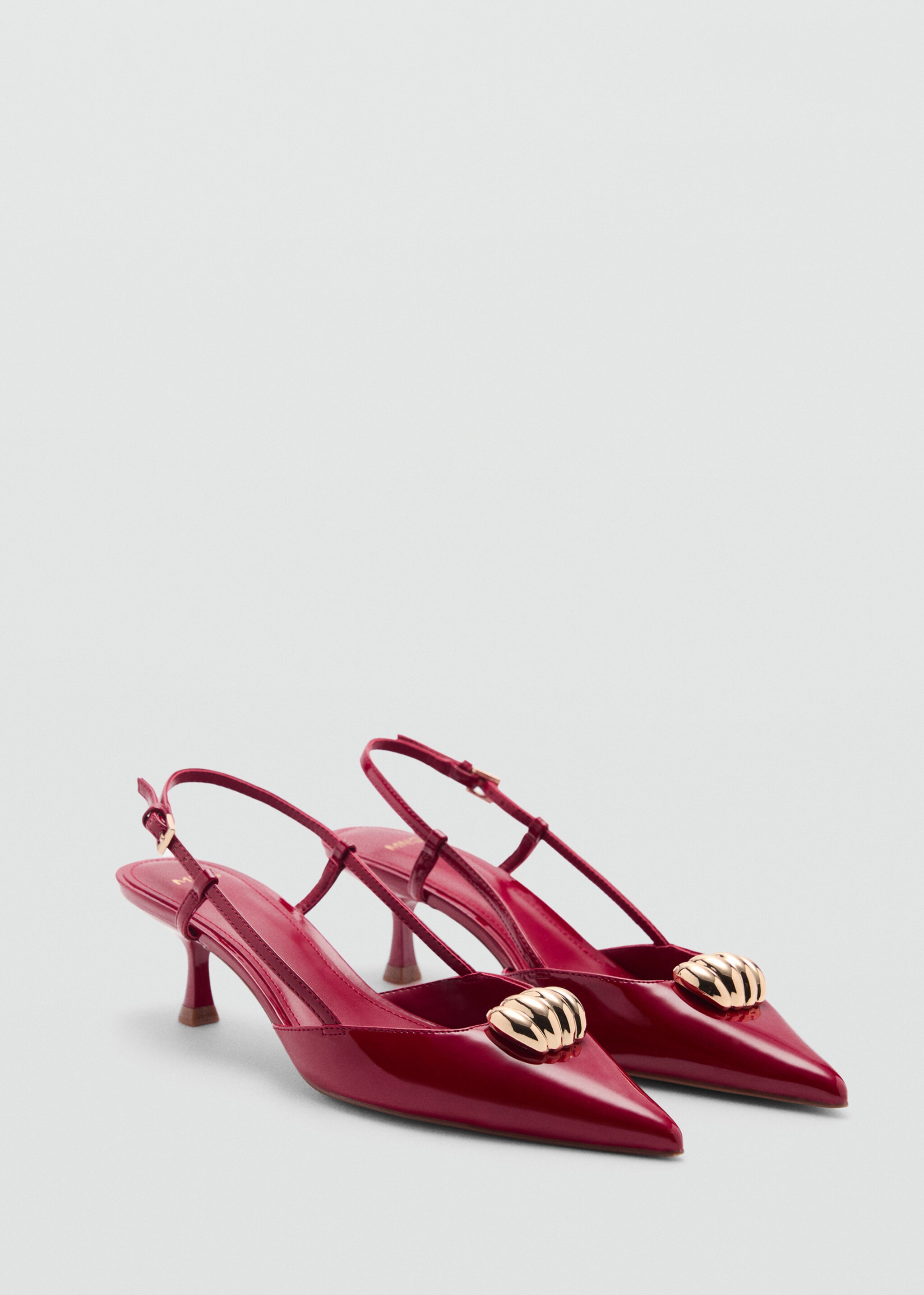 High-heeled shoes with metallic detail - Medium plane