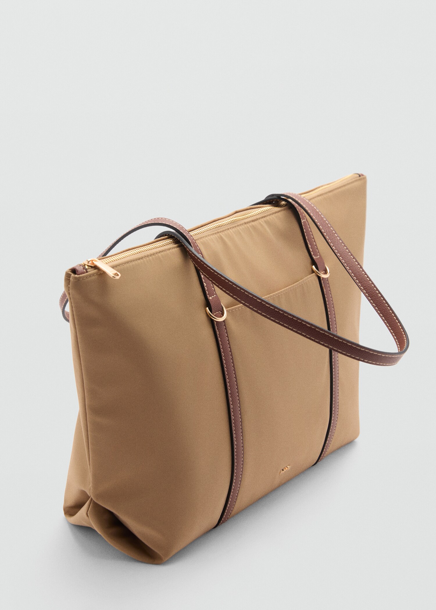 Bolso shopper doble asa - Plano medio