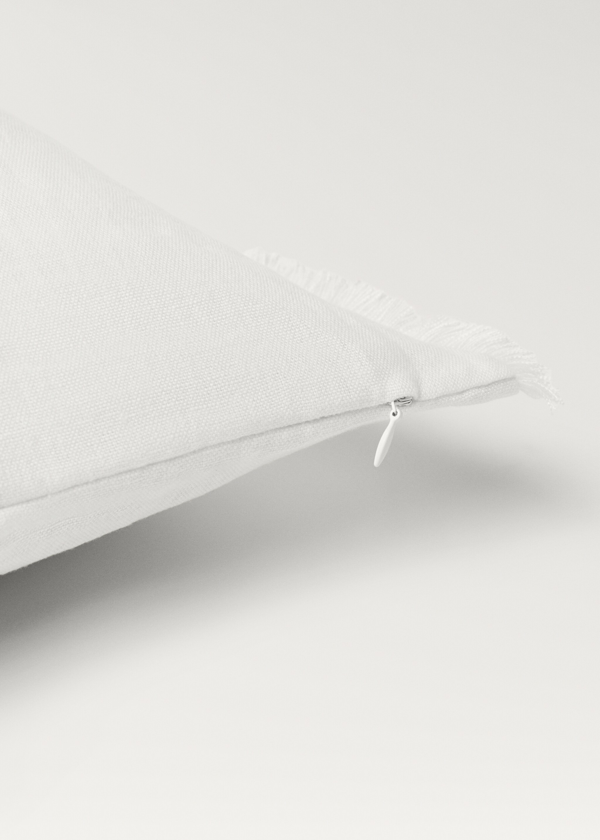 Linen fringed cushion cover 30x50 cm - Details of the article 1
