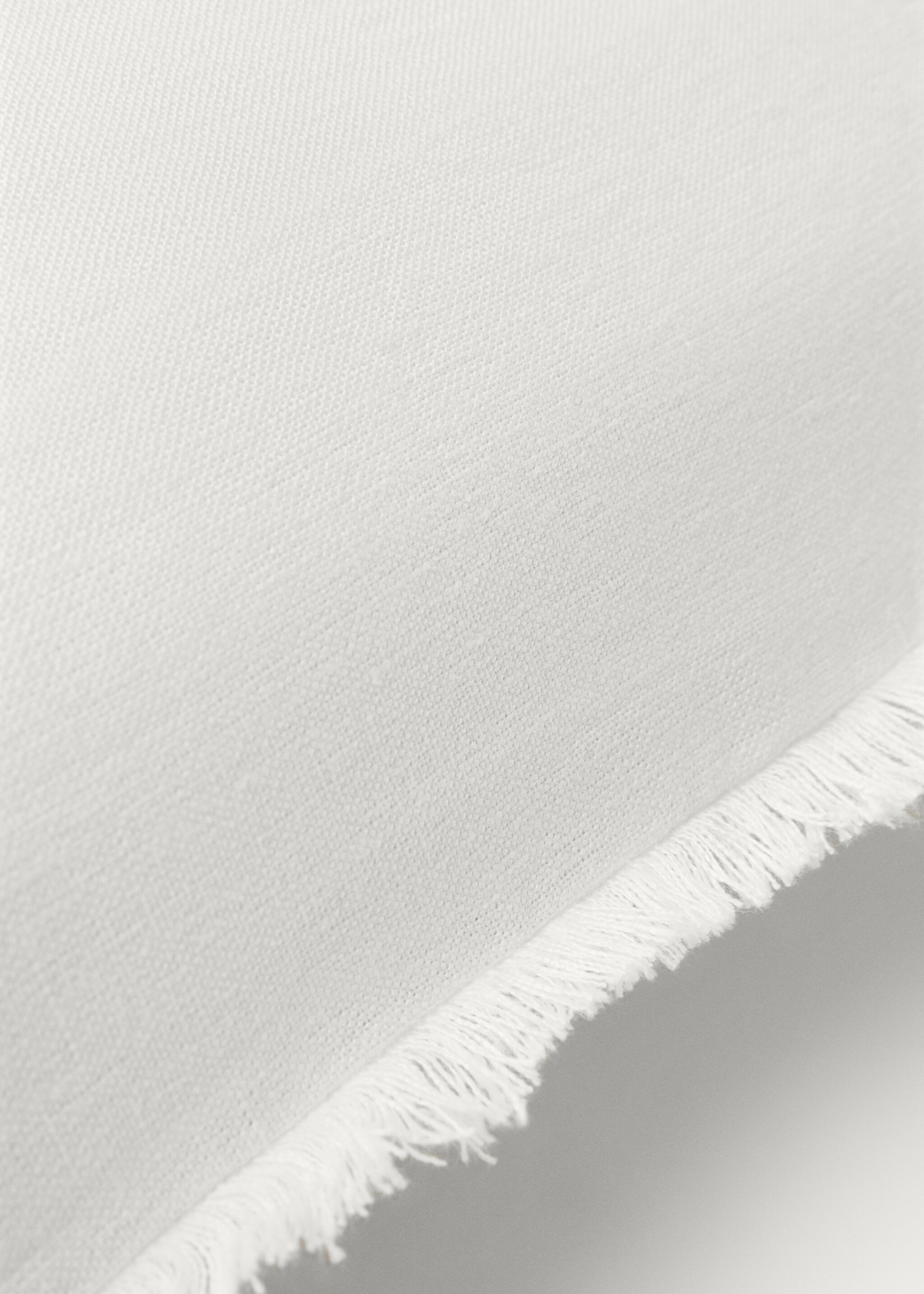 Linen fringed cushion cover 30x50 cm - Details of the article 3