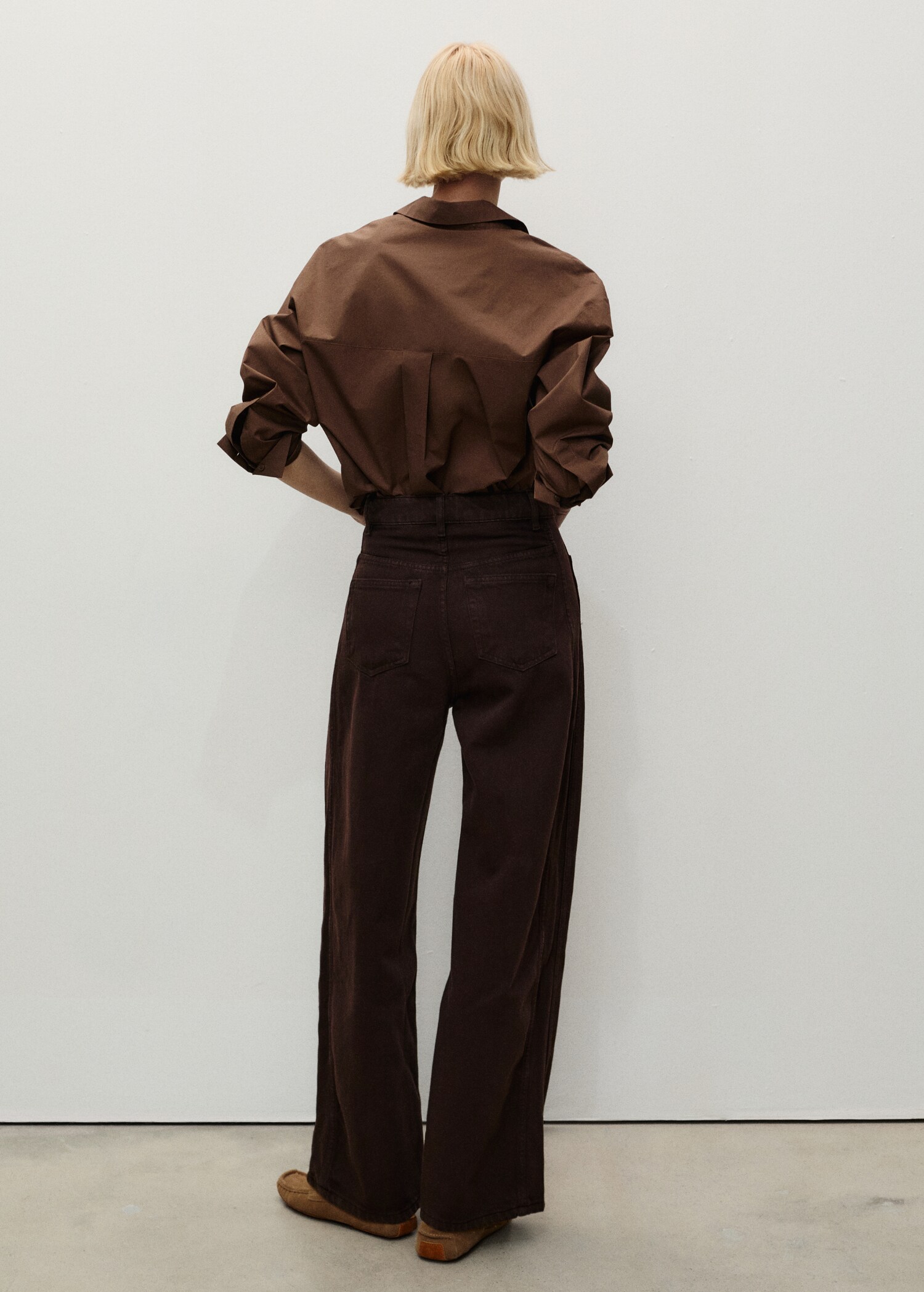 High-rise balloon jeans - Reverse of the article