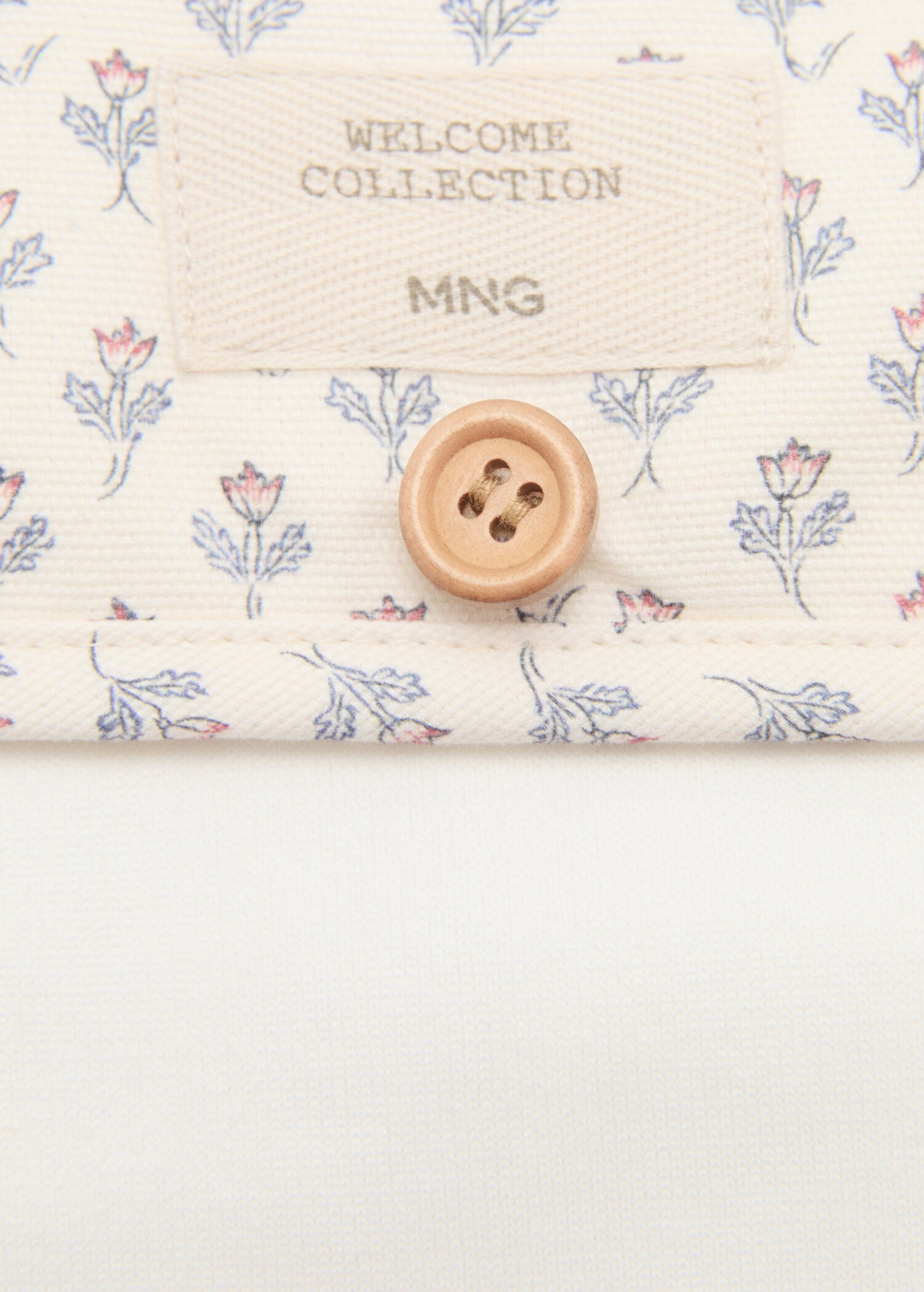 Floral travel changing mat - Details of the article 1