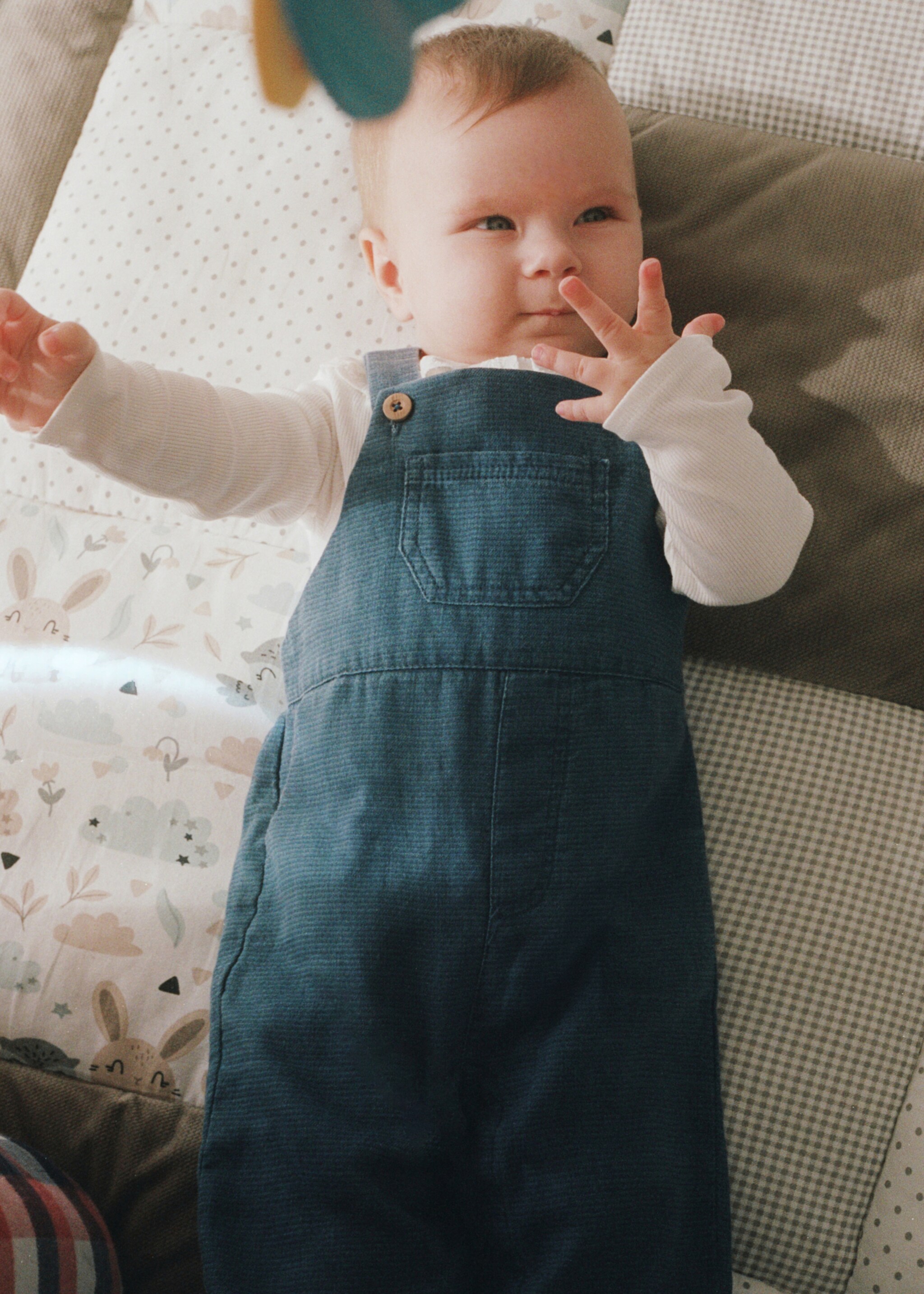 Long cotton dungarees - Details of the article 5