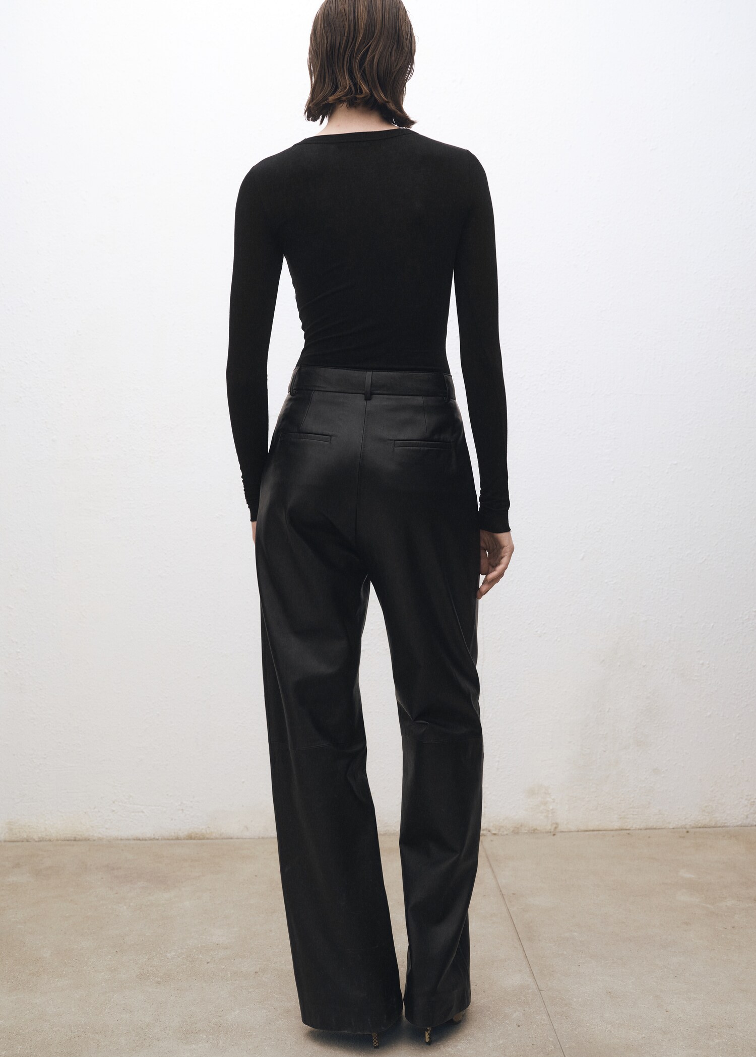 Long-sleeved wool-blend t-shirt - Reverse of the article