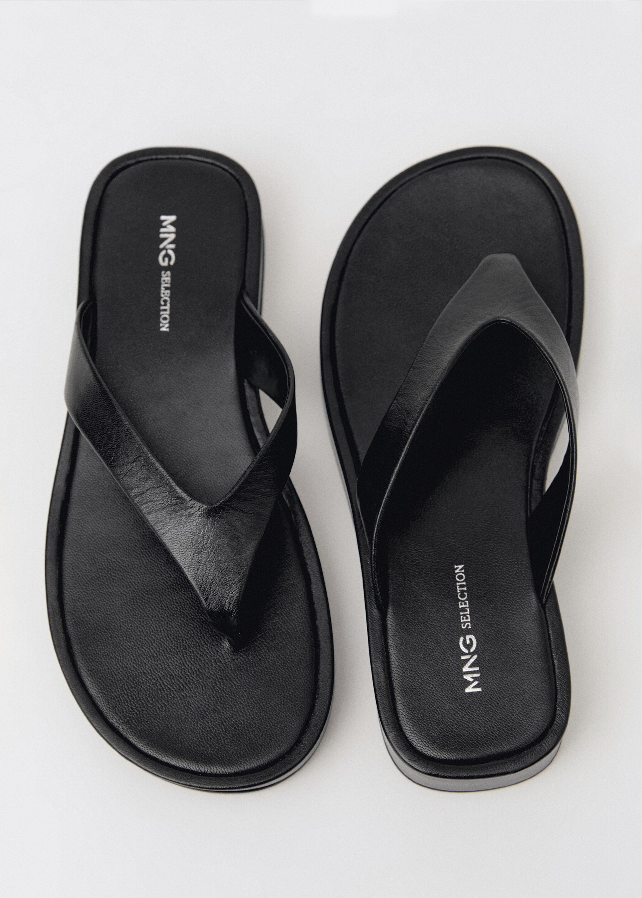 Leather straps sandals - Details of the article 4