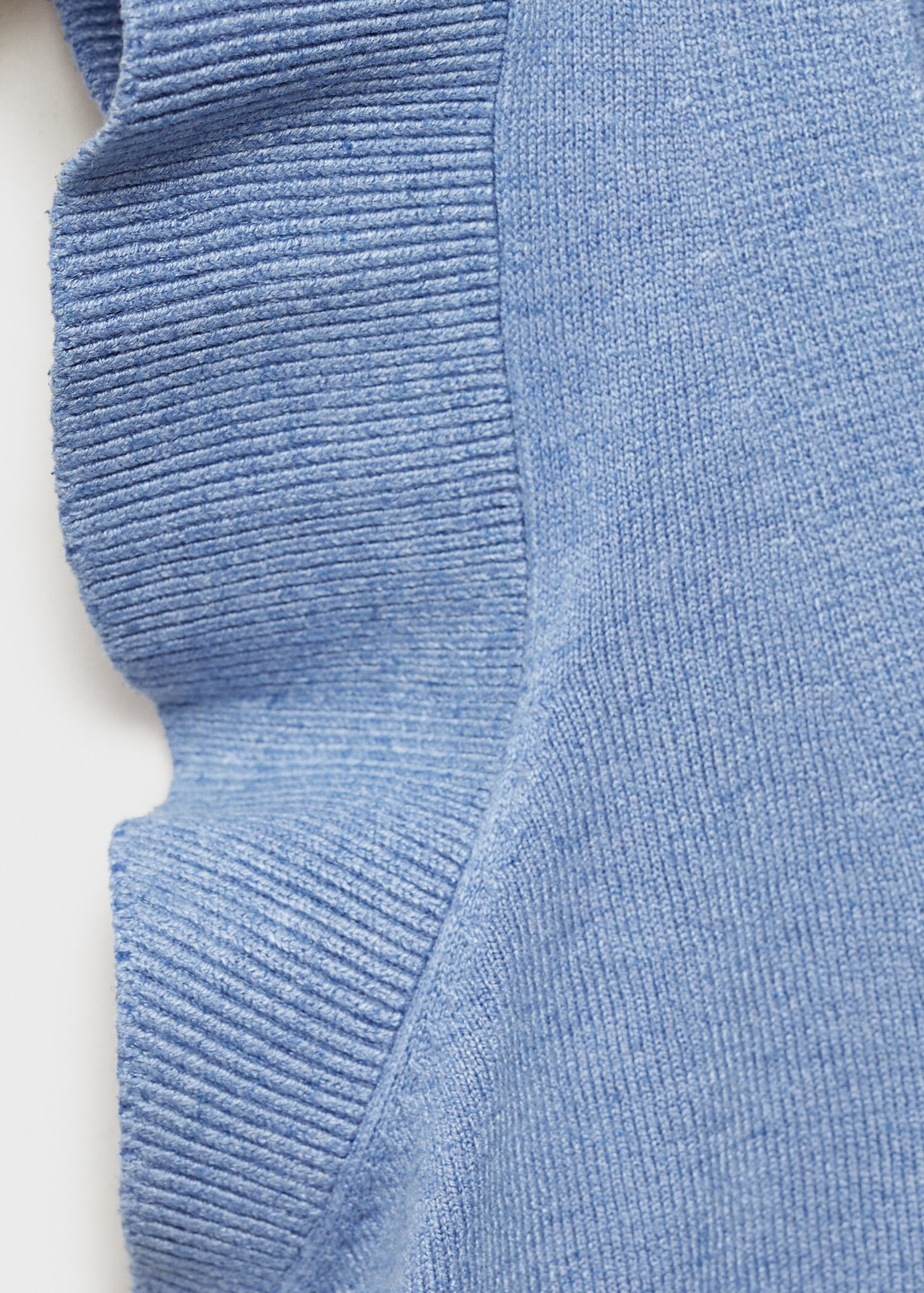 Top mit V-Ausschnitt - Detail des Artikels 8