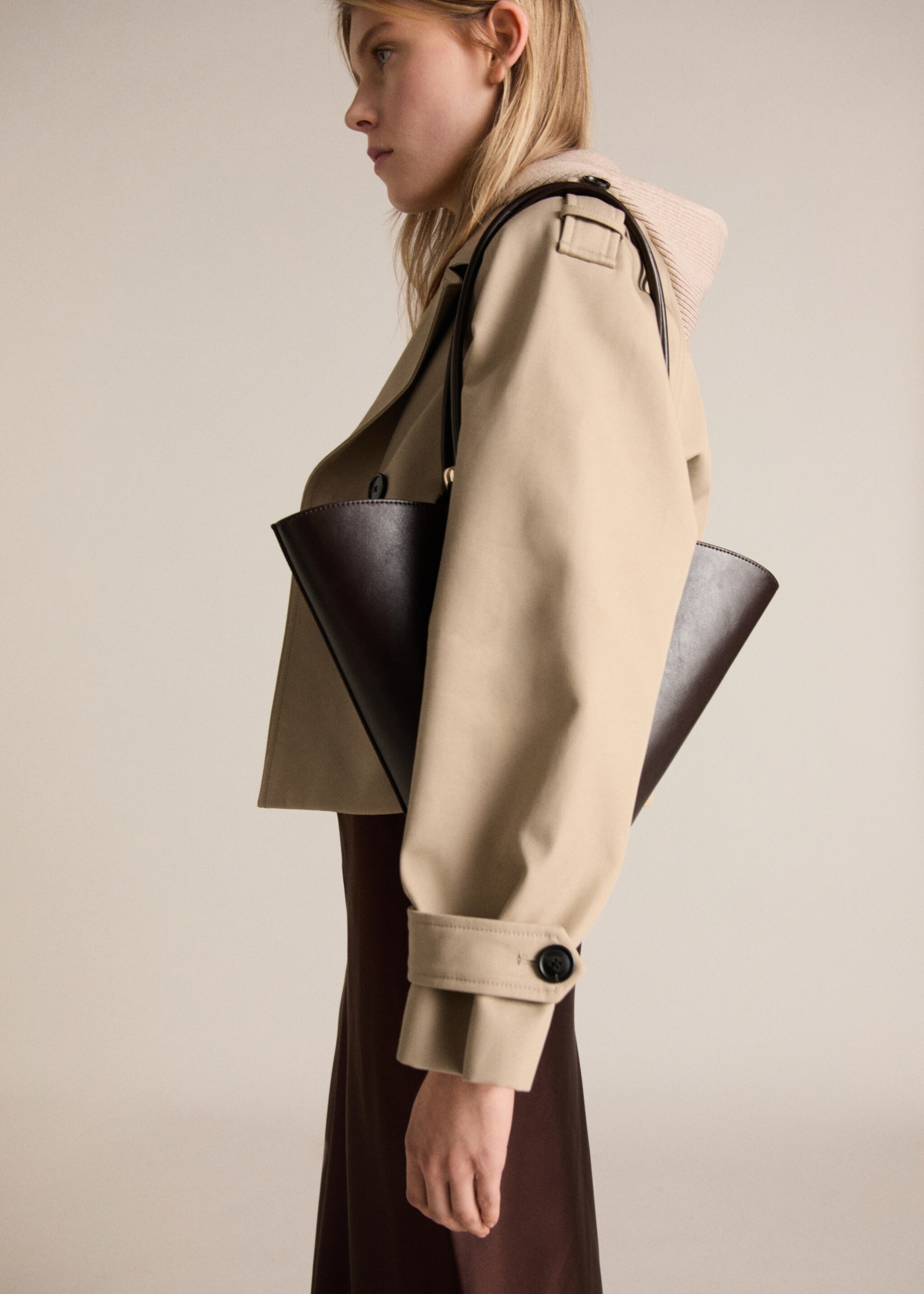 Double-breasted jacket with lapels - Medium plane