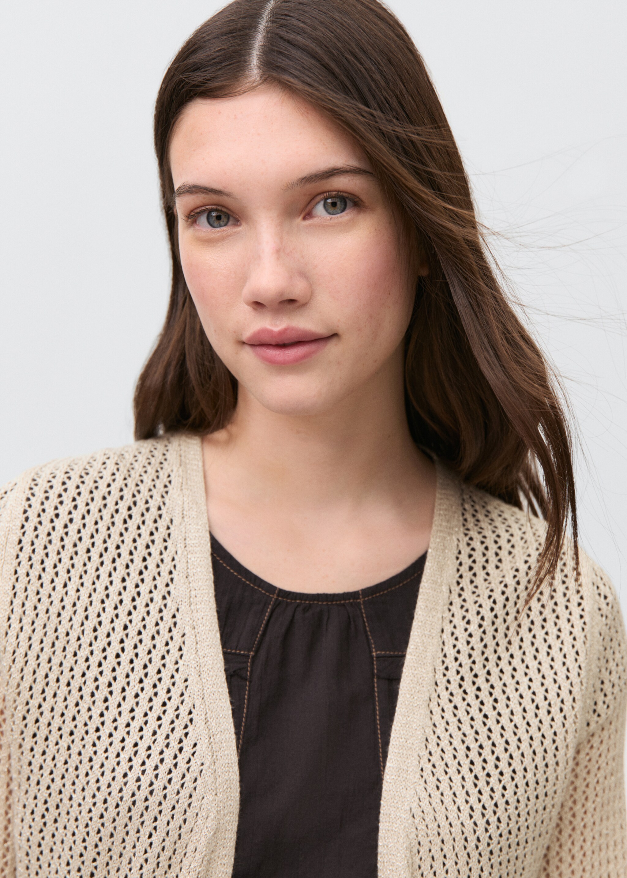 Long openwork knitted cardigan - Details of the article 1