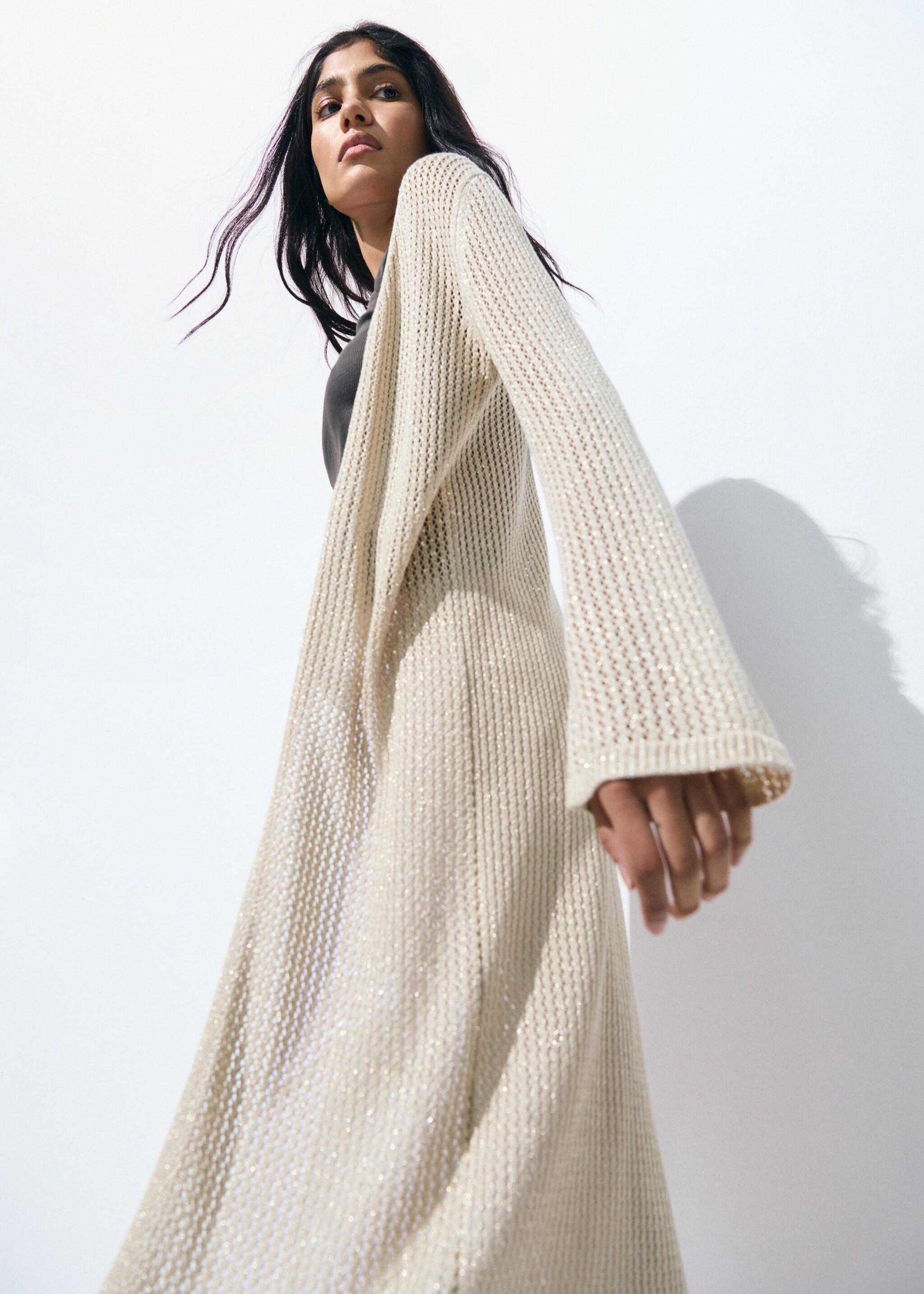 Long openwork knitted cardigan - Details of the article 5