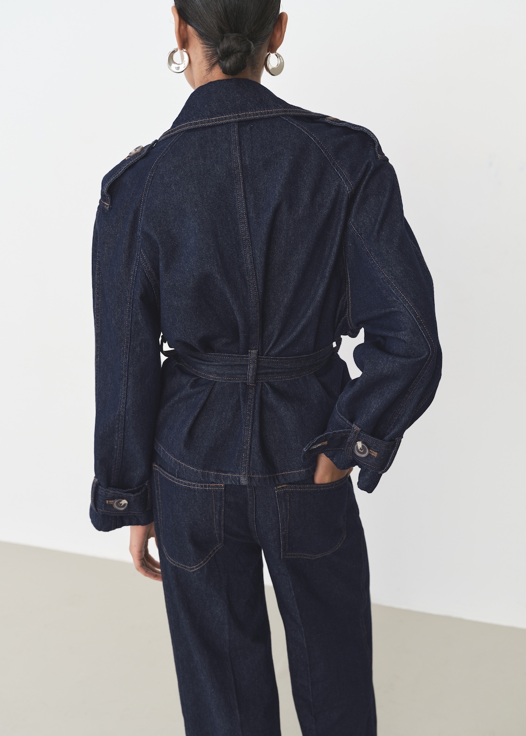 Short denim trench coat with belt | MANGO Kosovo