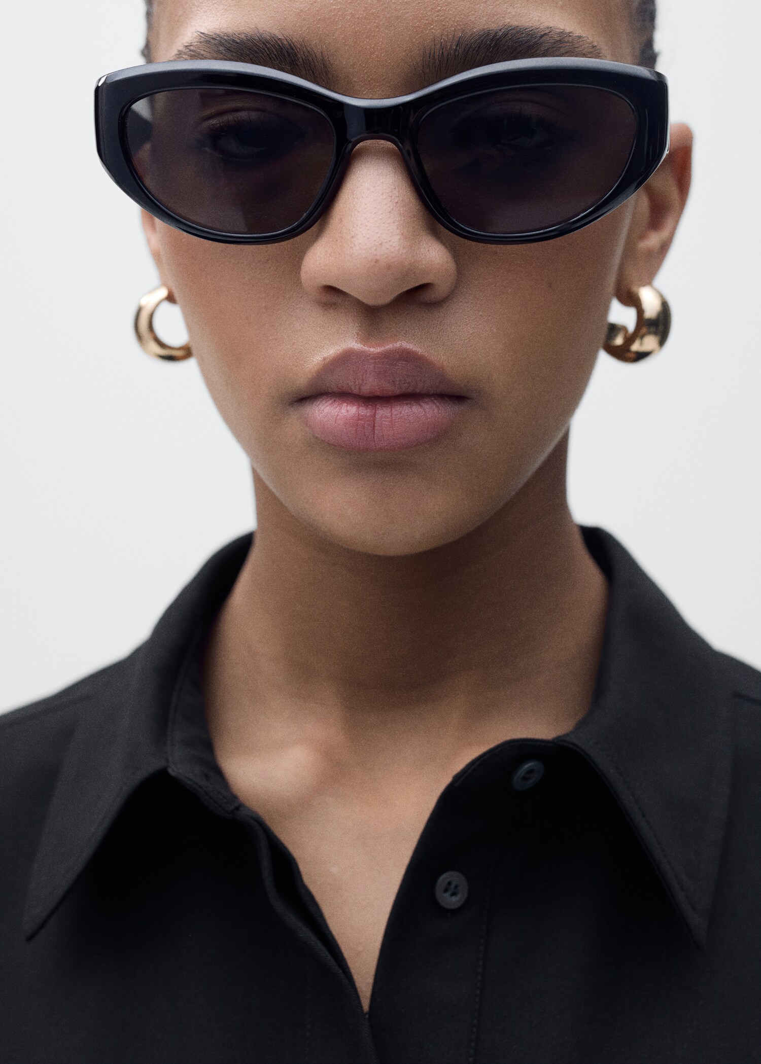 Straight-fit jumpsuit with belt - Details of the article 1