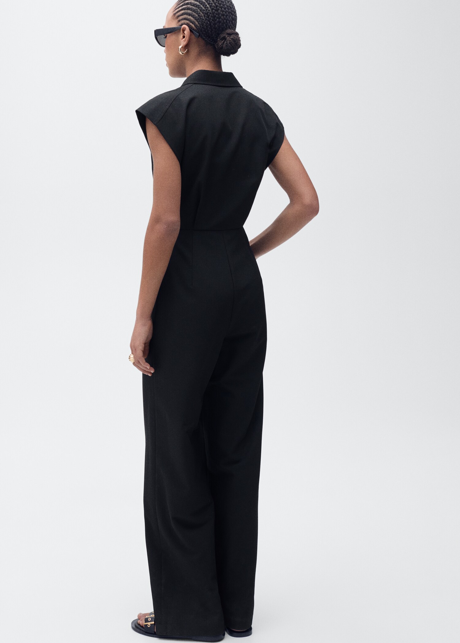 Straight-fit jumpsuit with belt - Reverse of the article