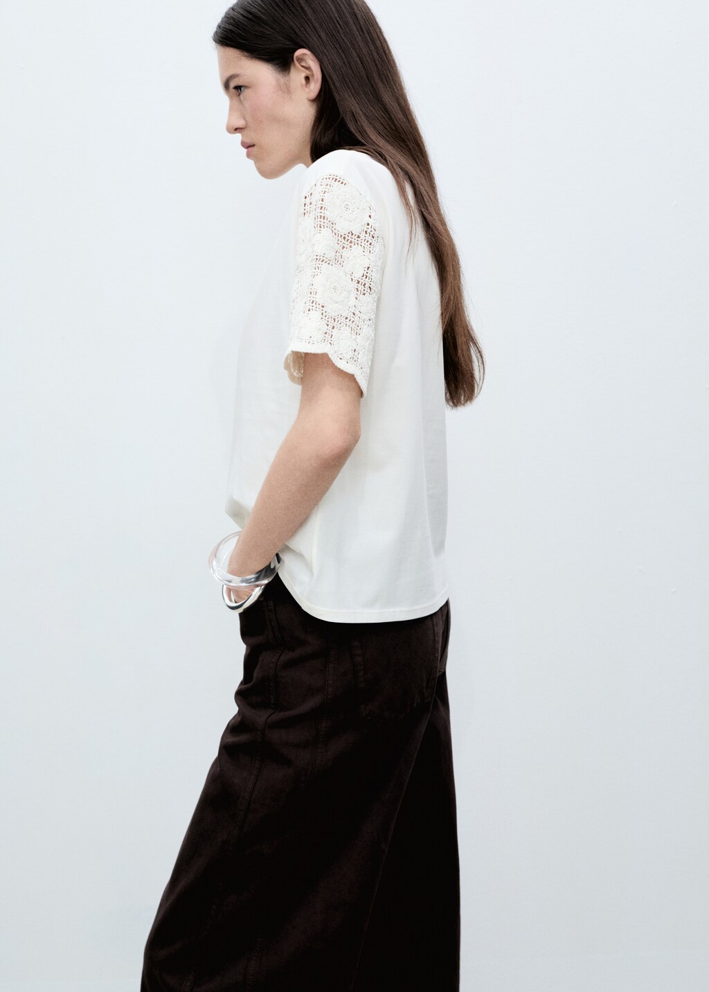 Cotton crochet sleeve t-shirt