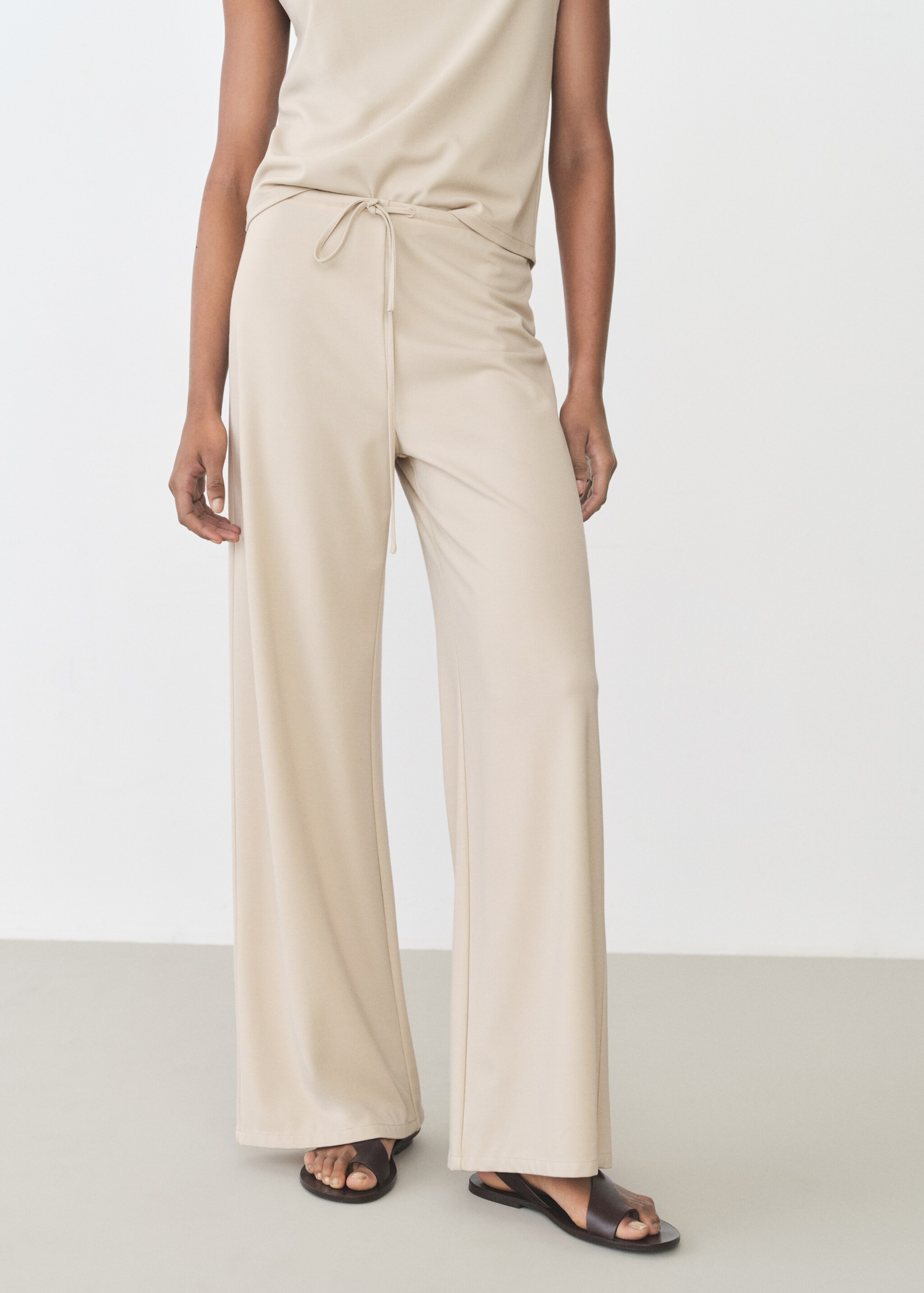 Wideleg trousers with elastic waist - Medium plane
