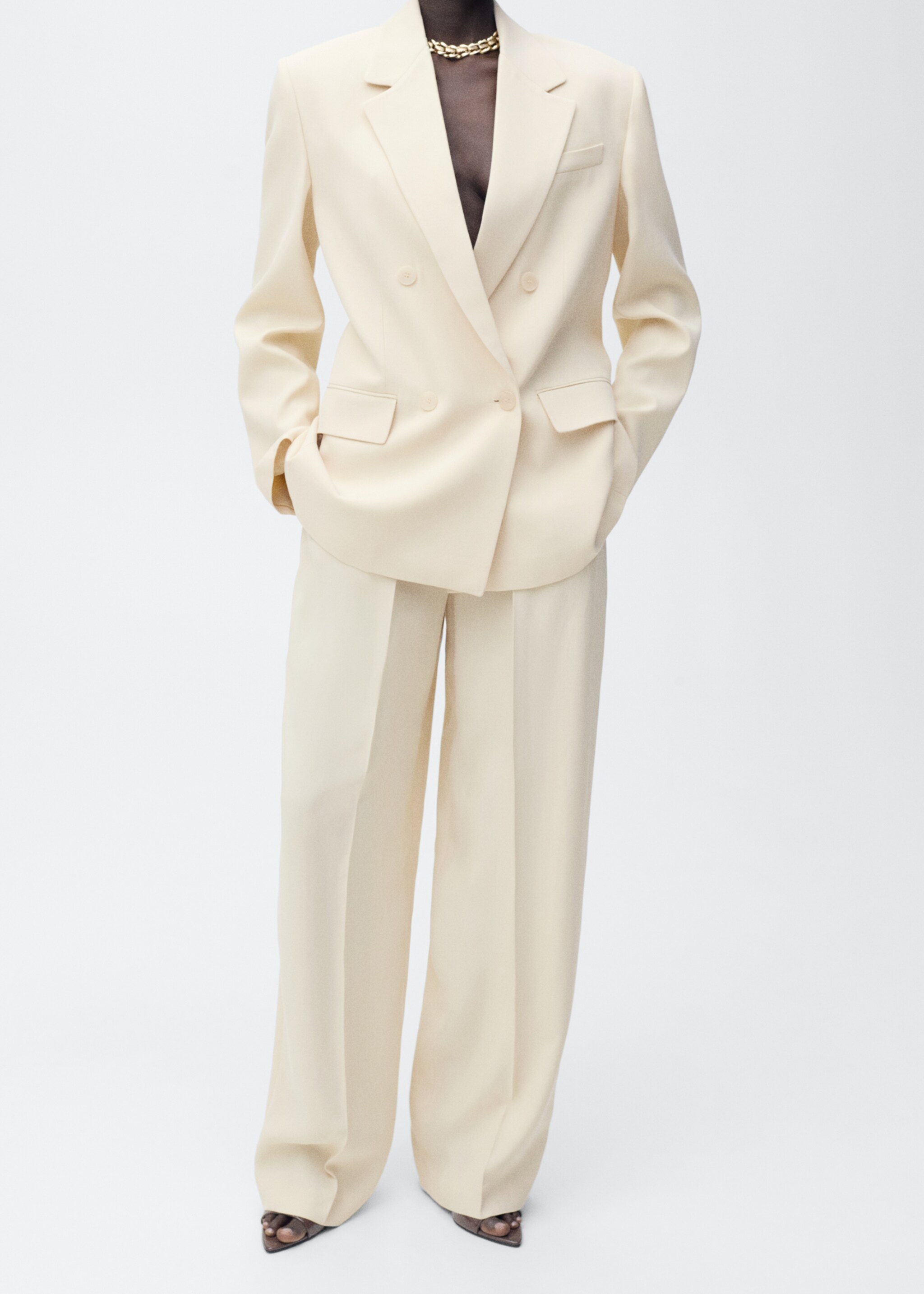 Pantalon costume wideleg à pinces - Plan moyen