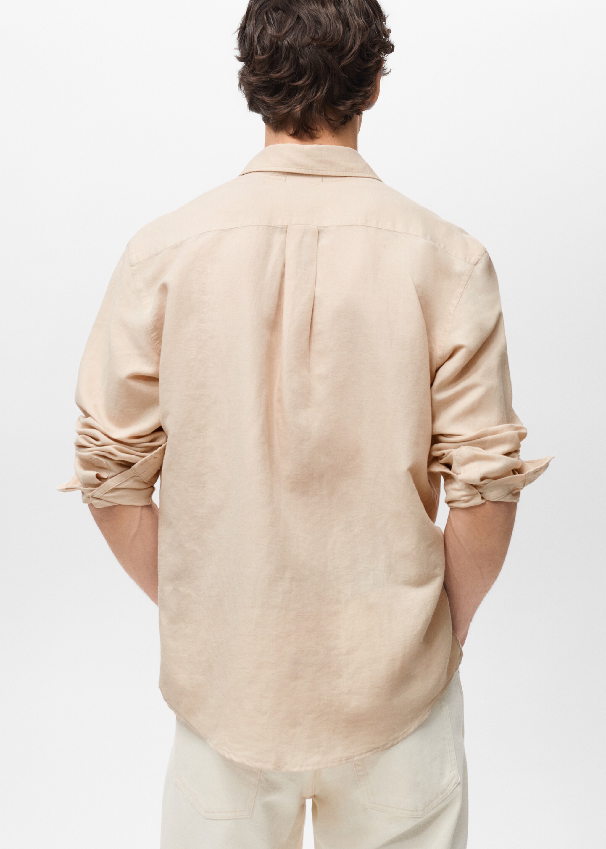 Classic-fit linen shirt - Reverse of the article