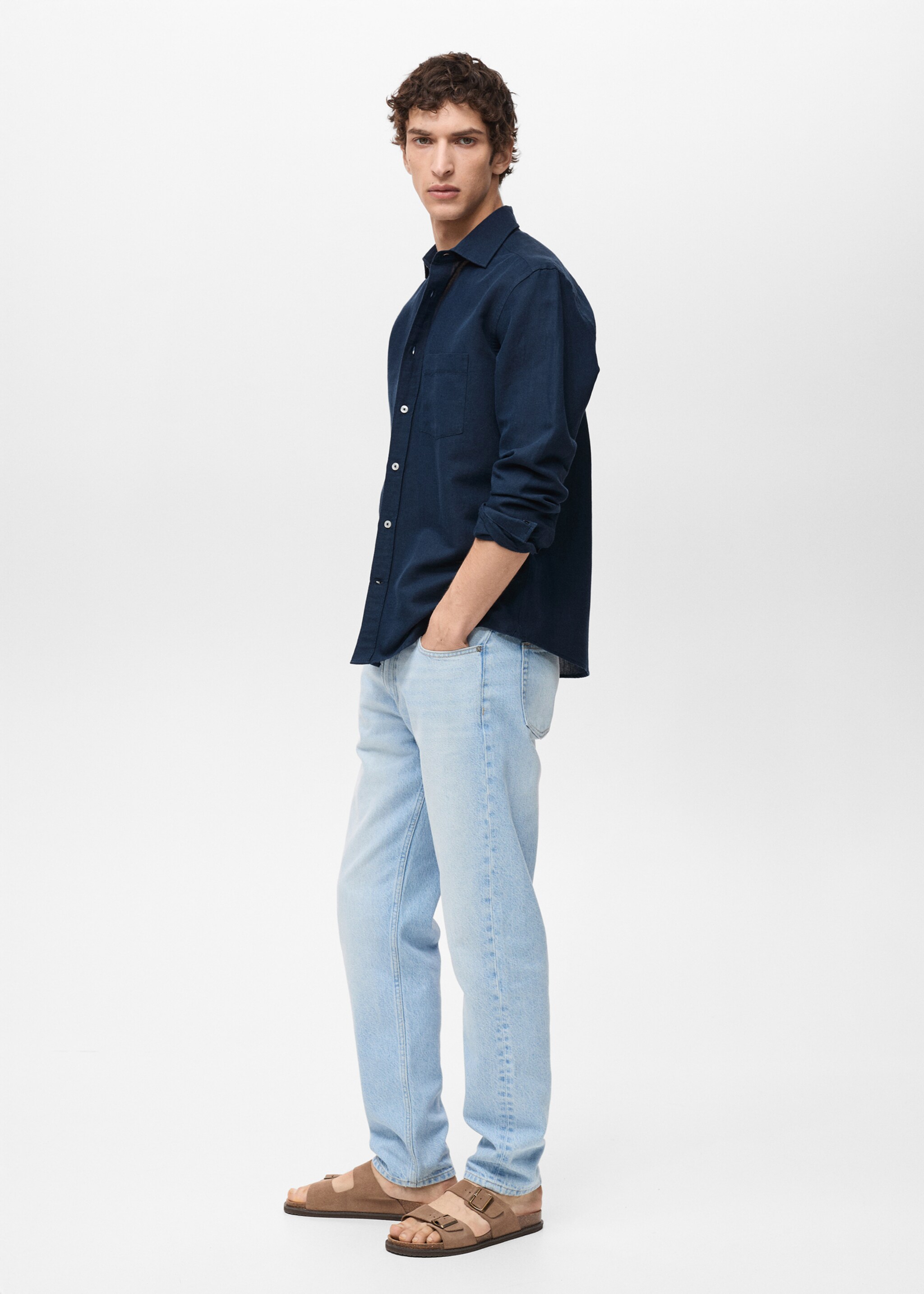 Pocket linen shirt - Details of the article 2
