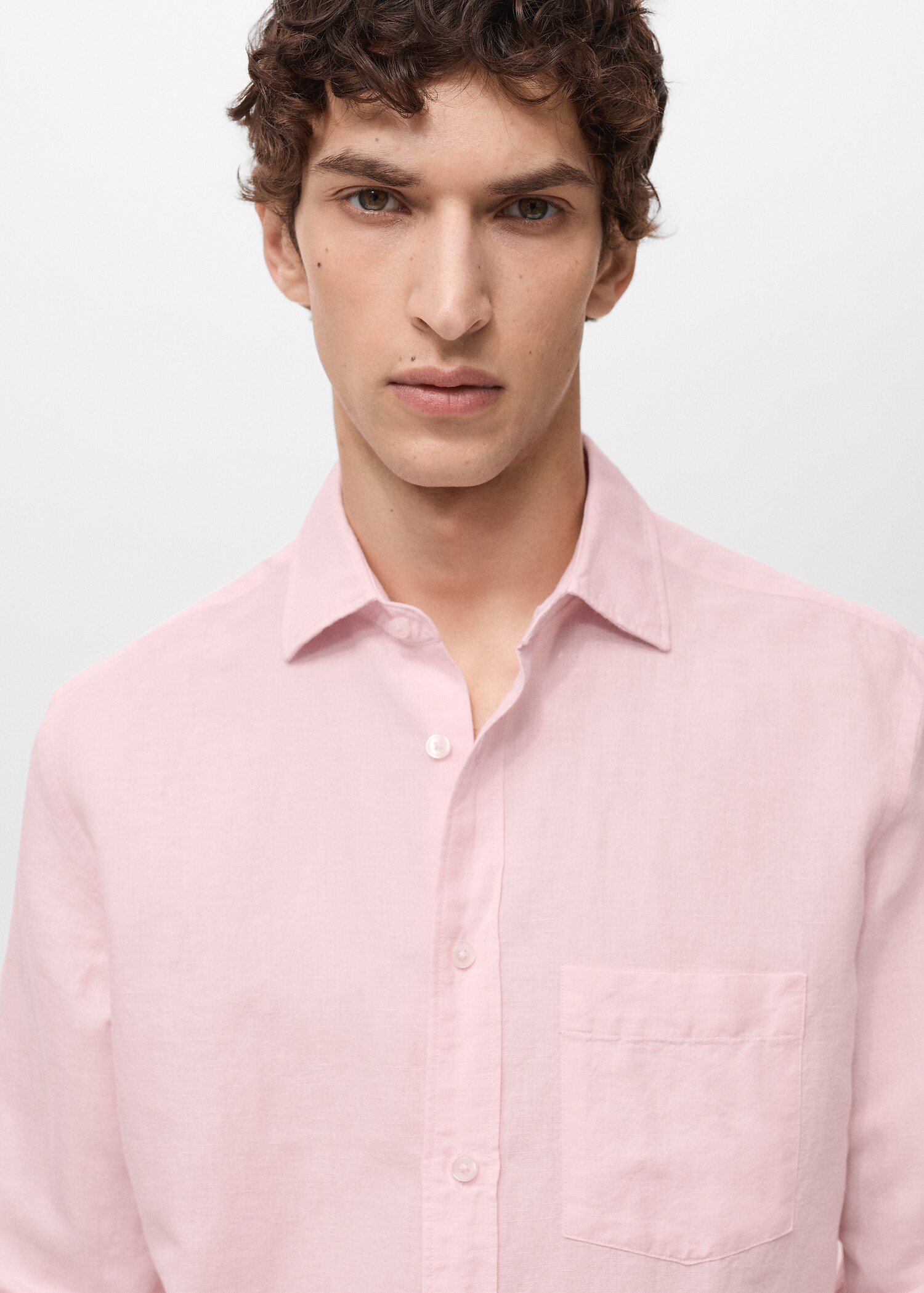 Pocket linen shirt - Details of the article 1