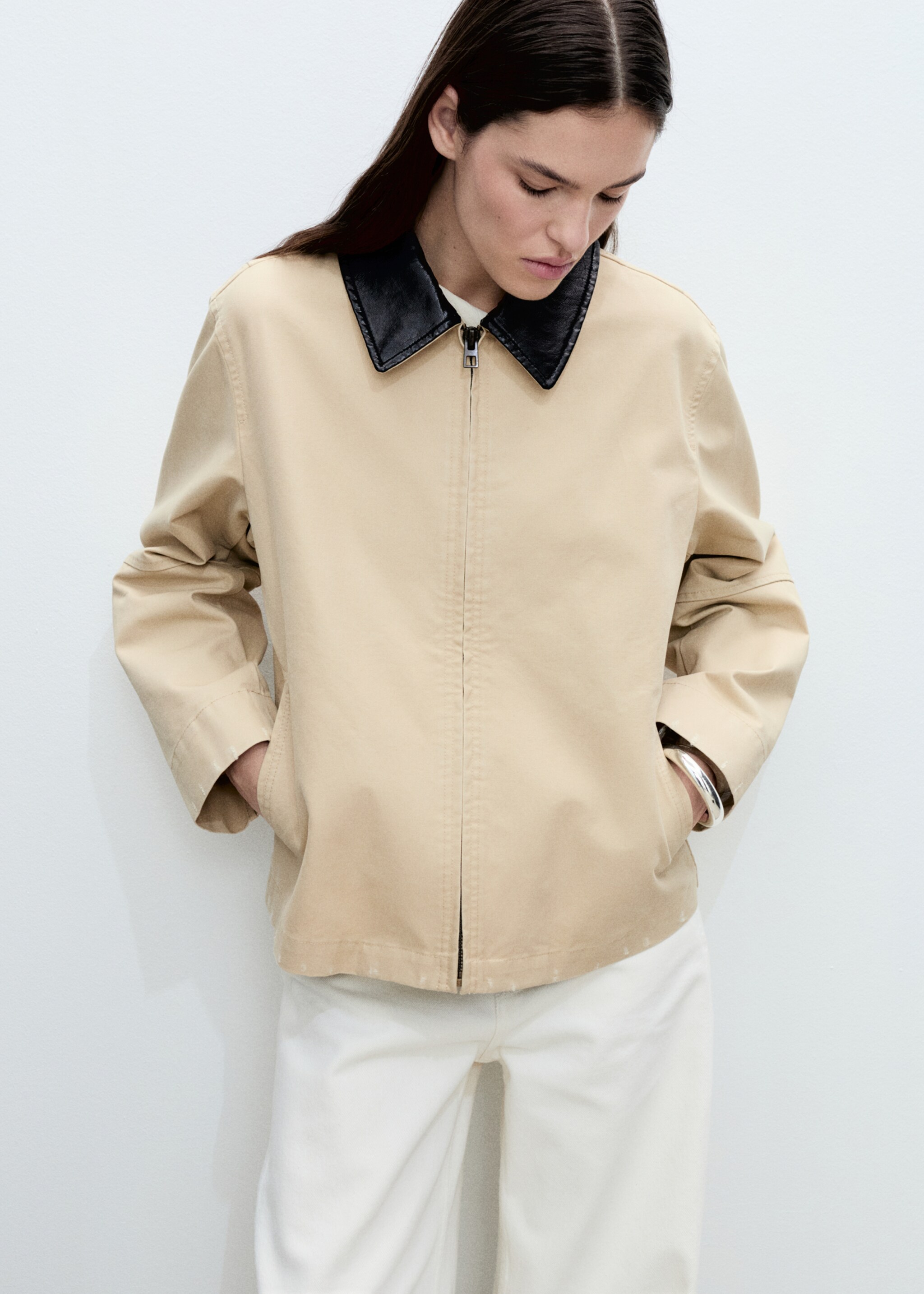 Cotton jacket with contrasting collar - Medium plane