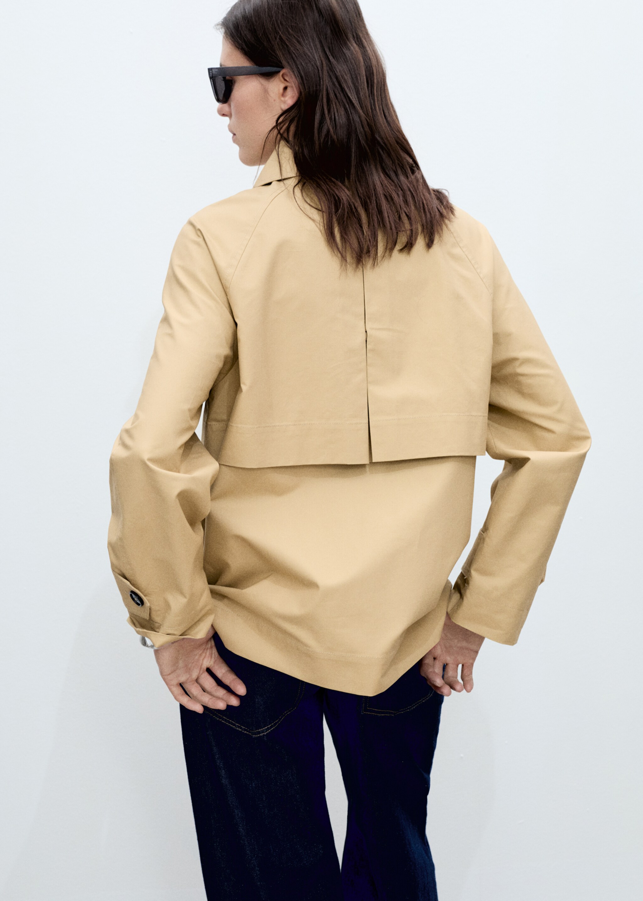 Cotton parka with buttons - Reverse of the article