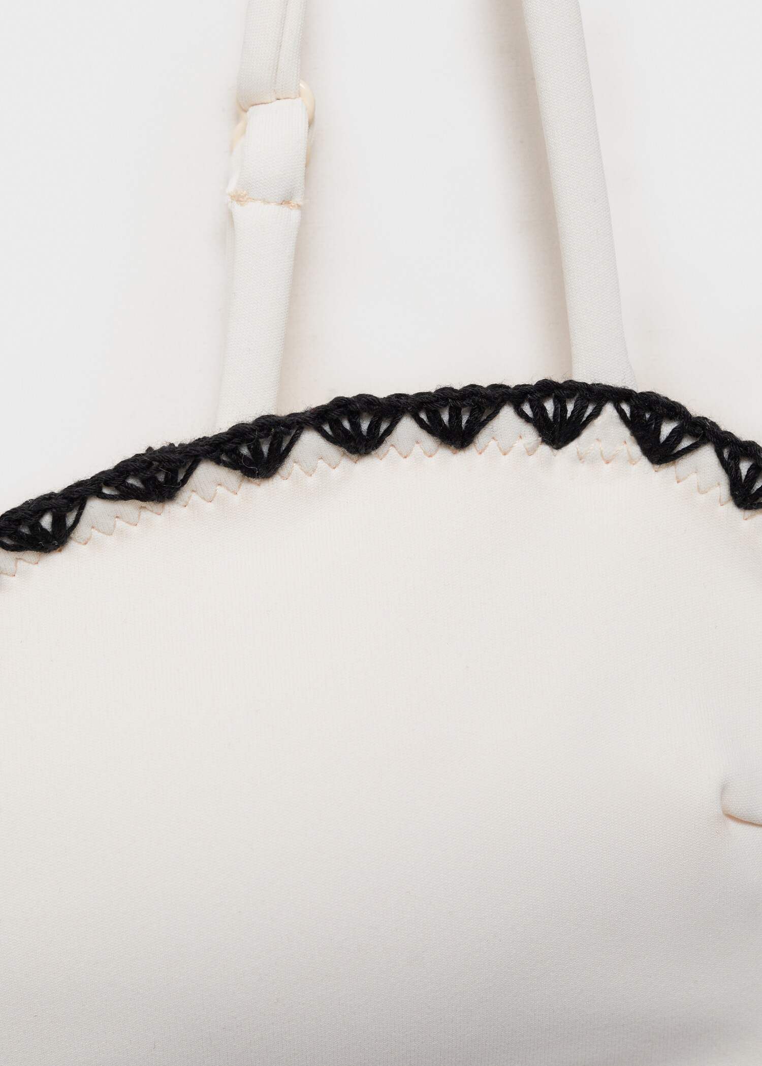 Top bikini bandeau ribetes contraste - Detalle del artículo 8