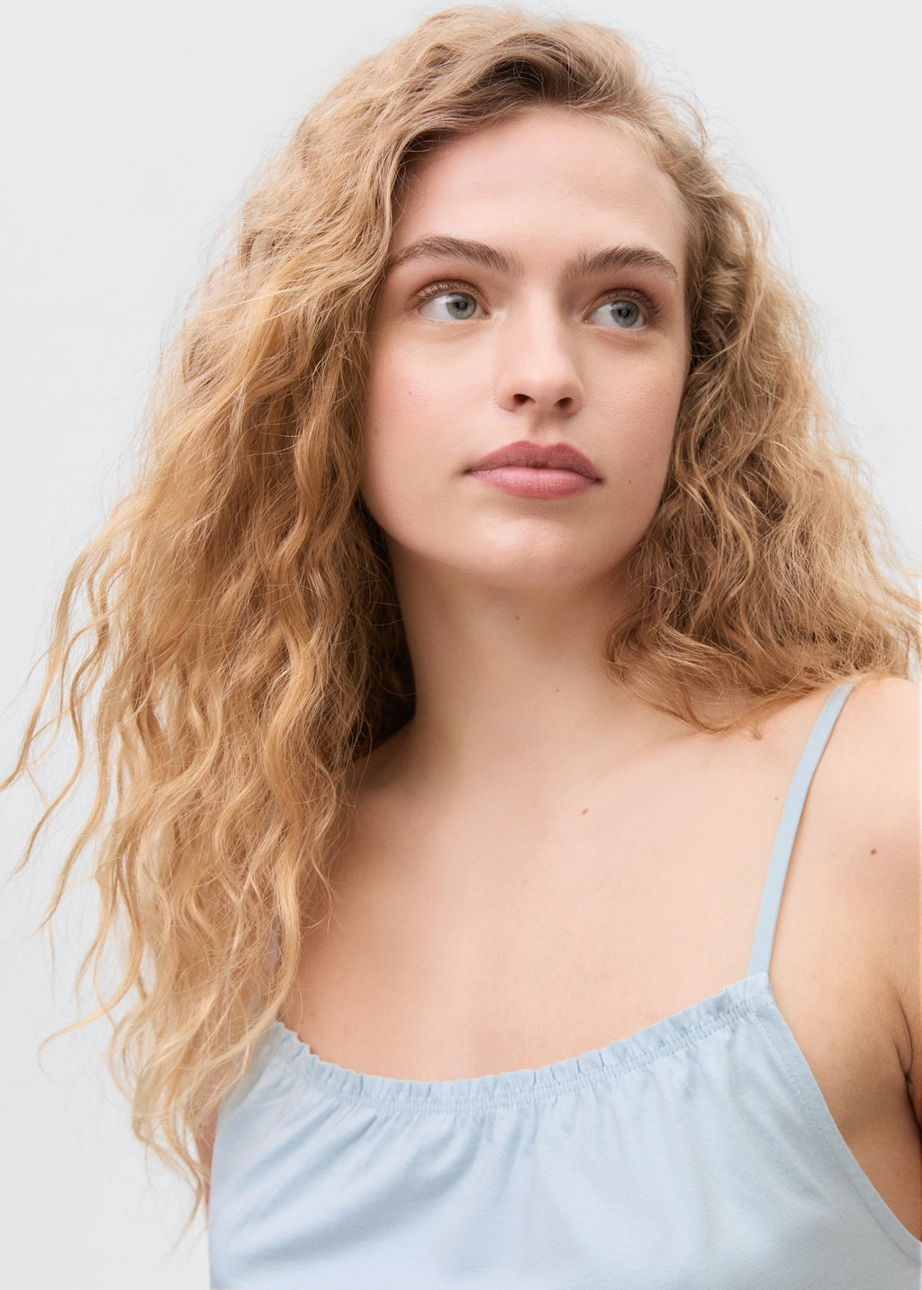 Pajamas with embroidered details