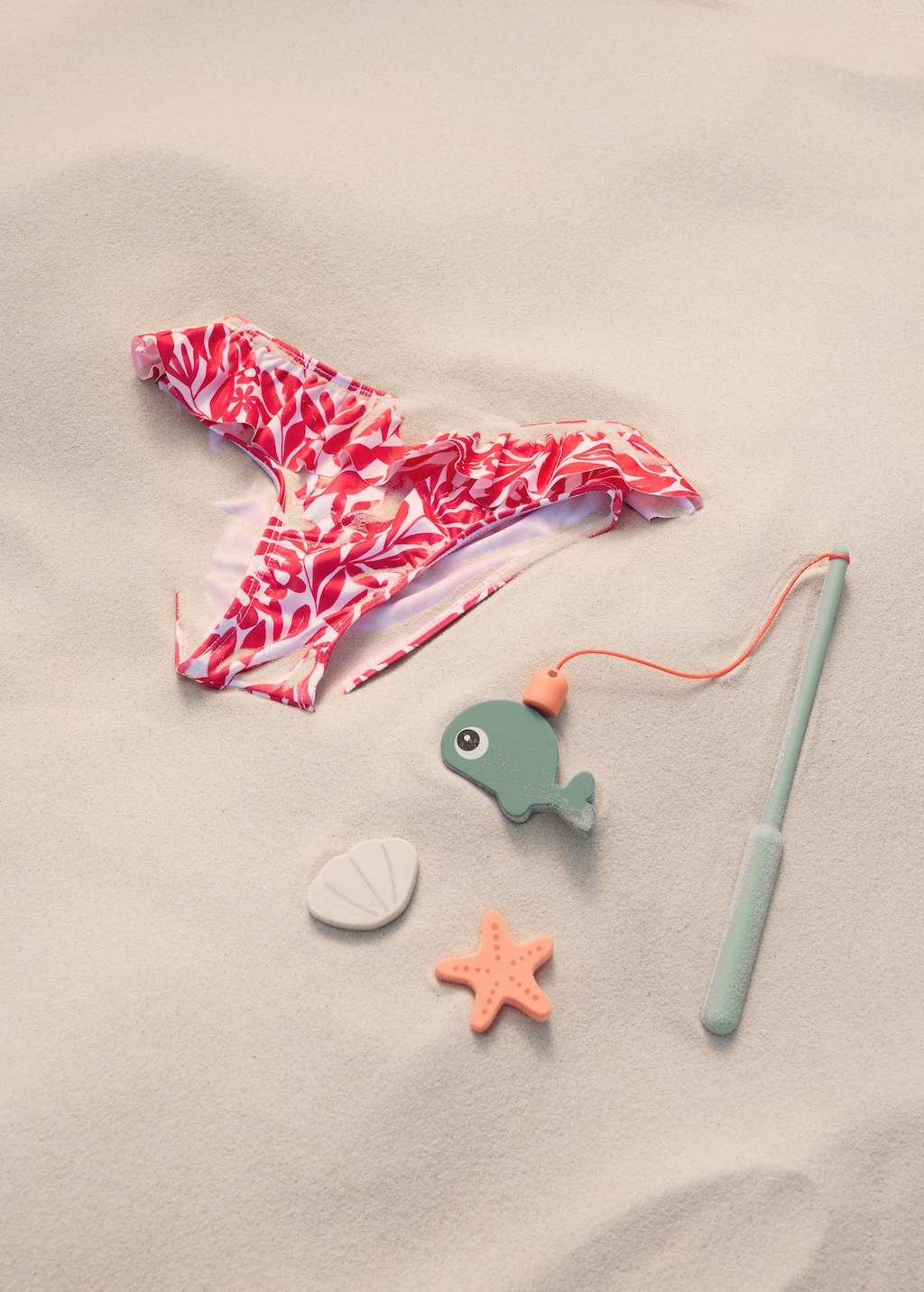 Bikini bottoms with ruffles