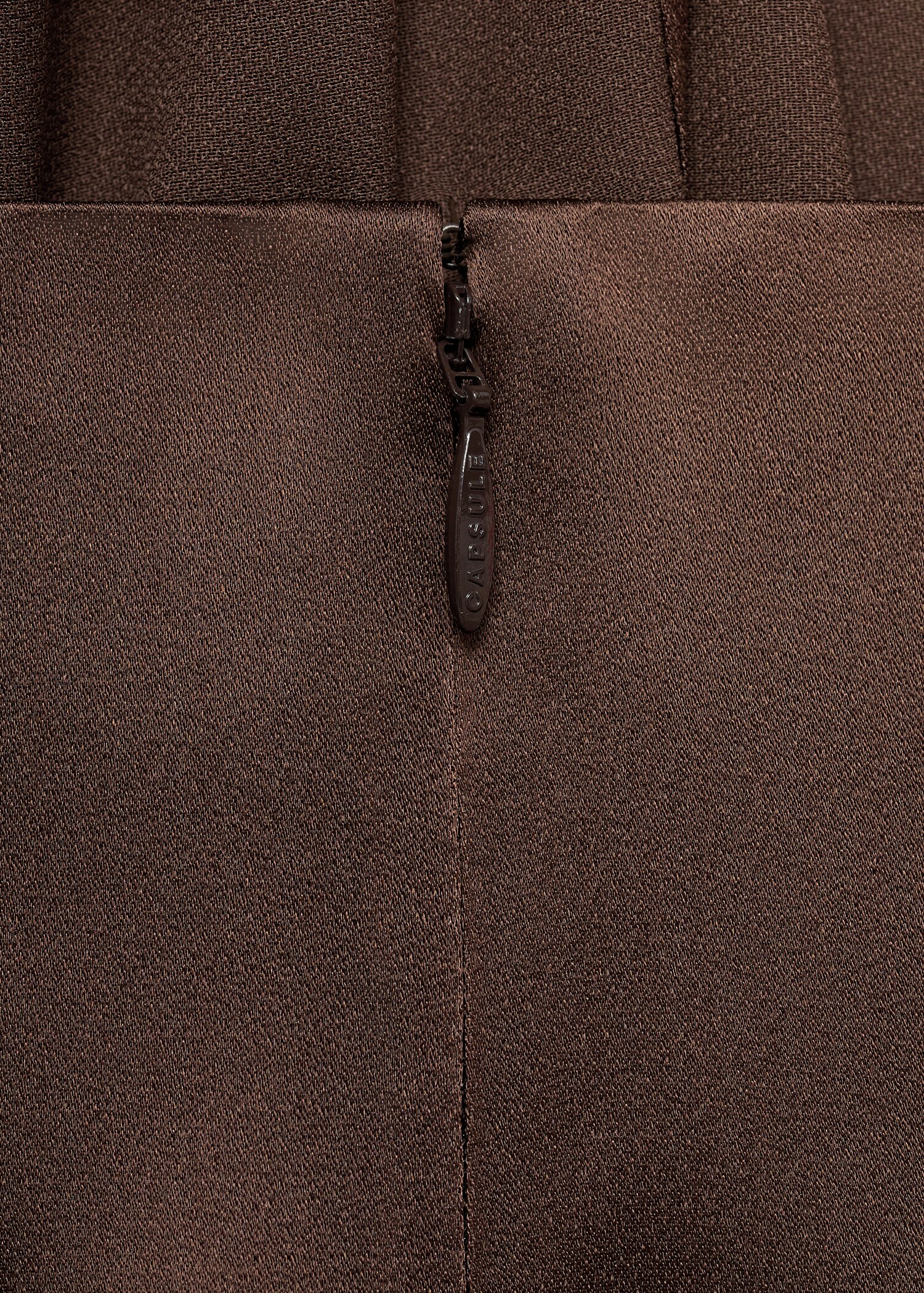 Satin dress with side slits - Details of the article 0