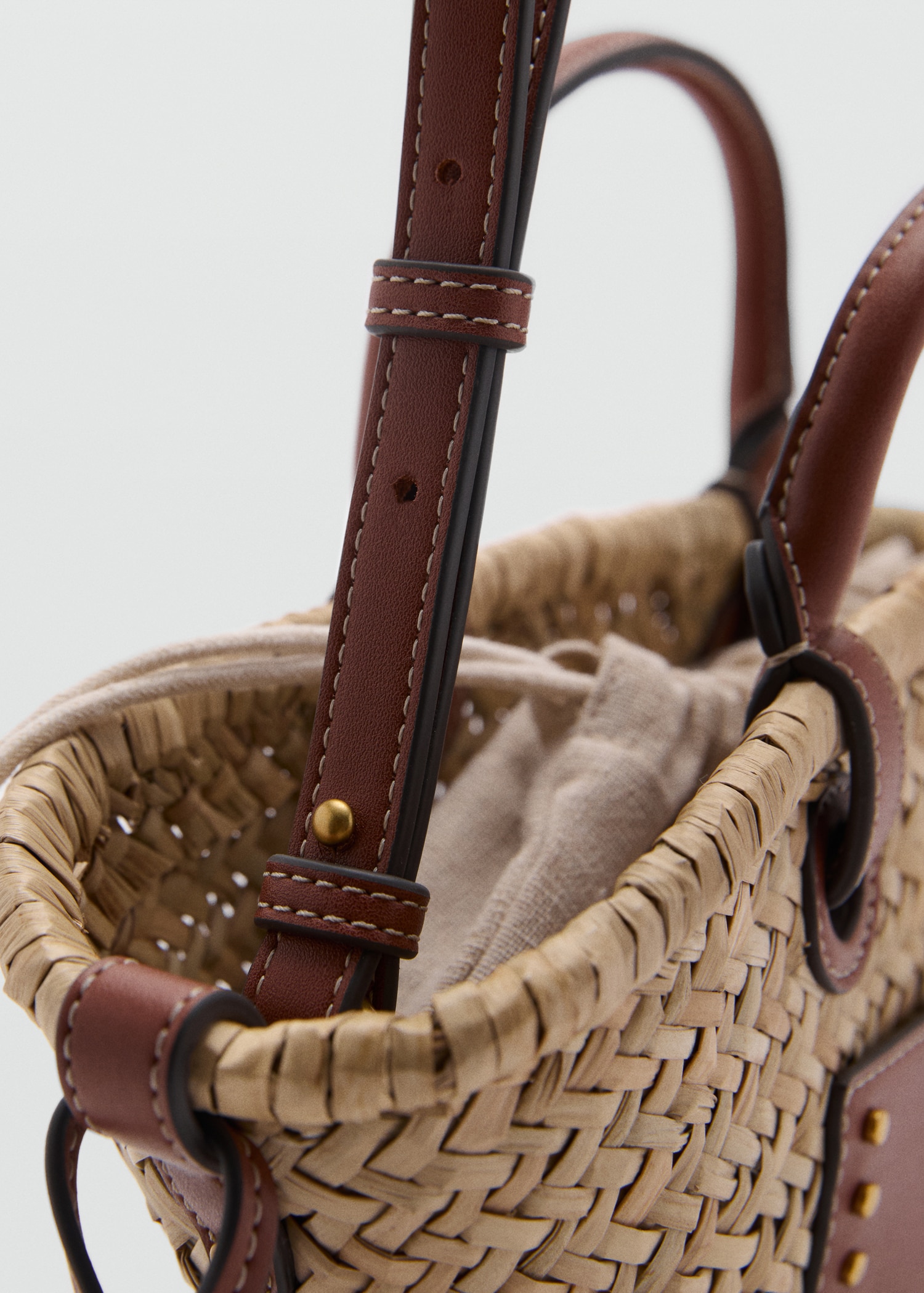 Small double handle natural fiber basket - Details of the article 2