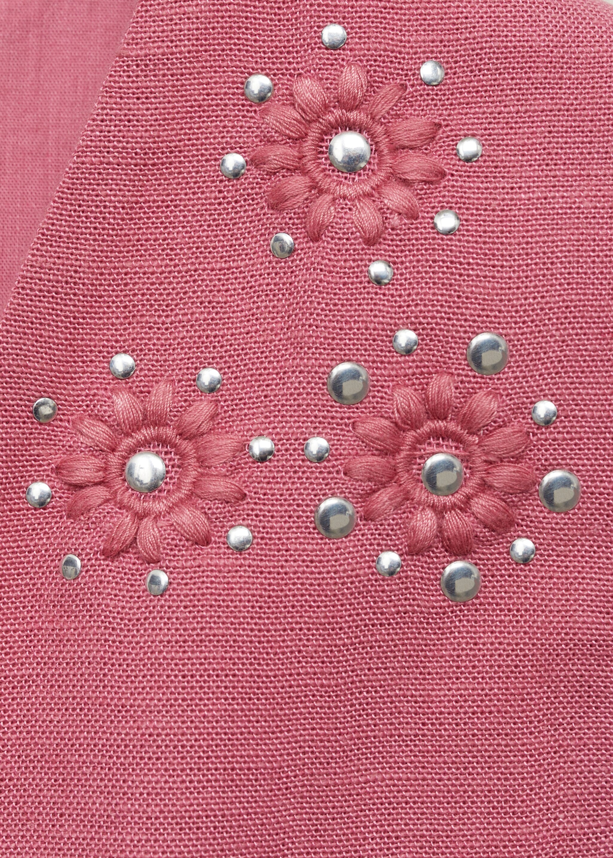 Embroidered waistcoat with bows - Details of the article 8